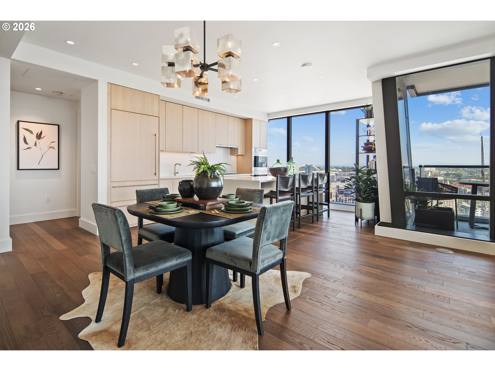 550 SW 10TH AVE 2306