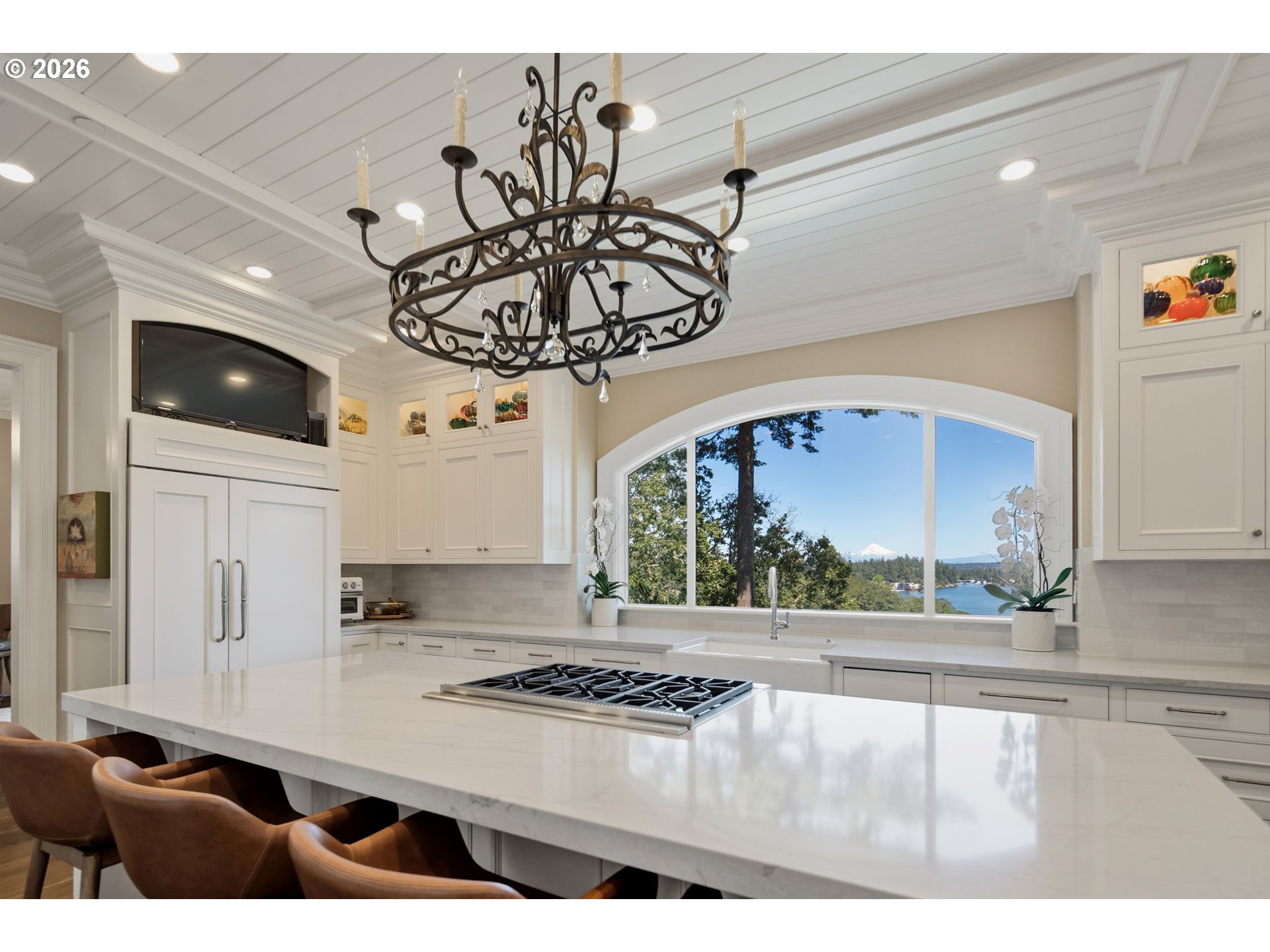 15599 VILLAGE DR