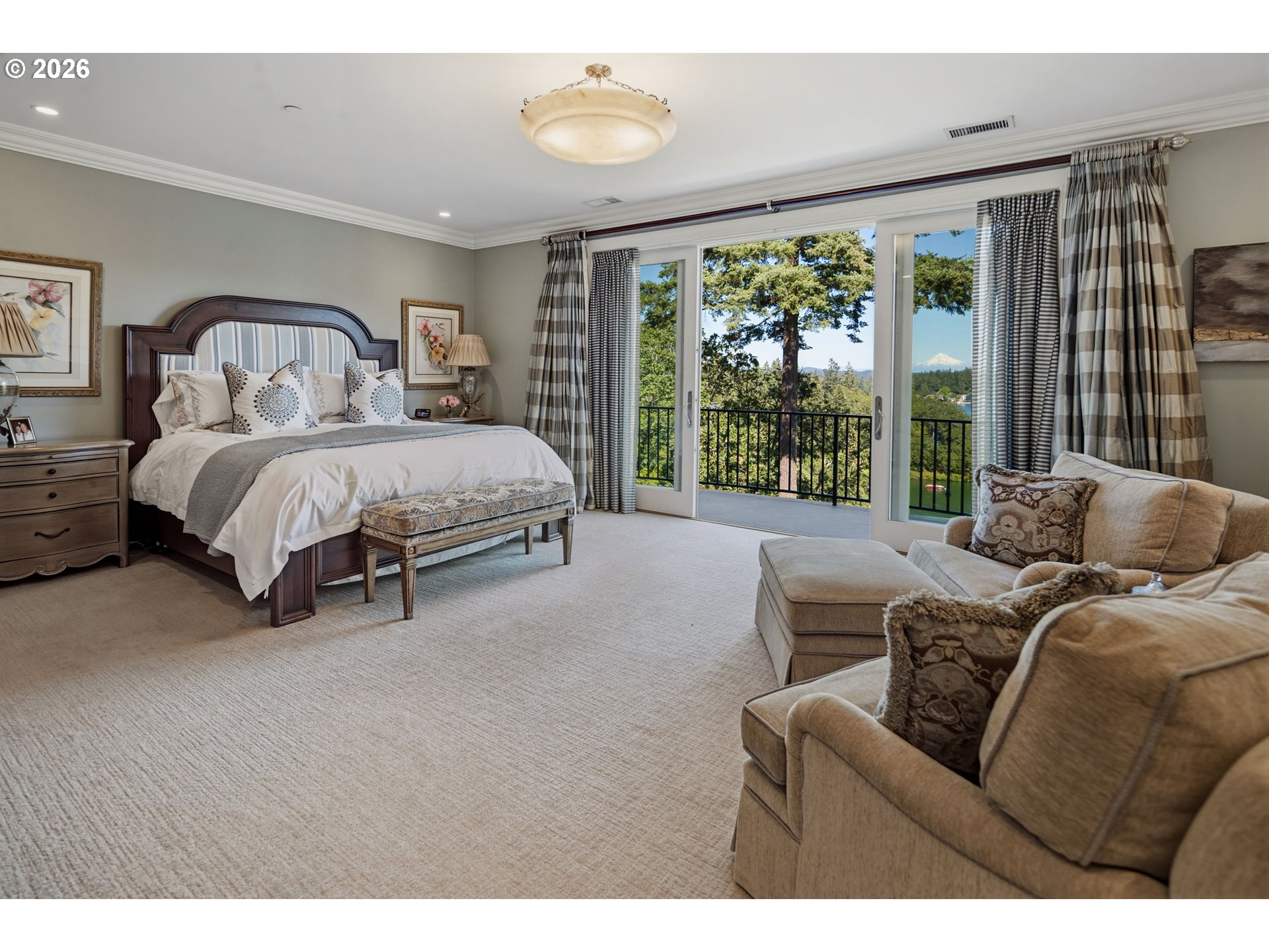 15599 VILLAGE DR