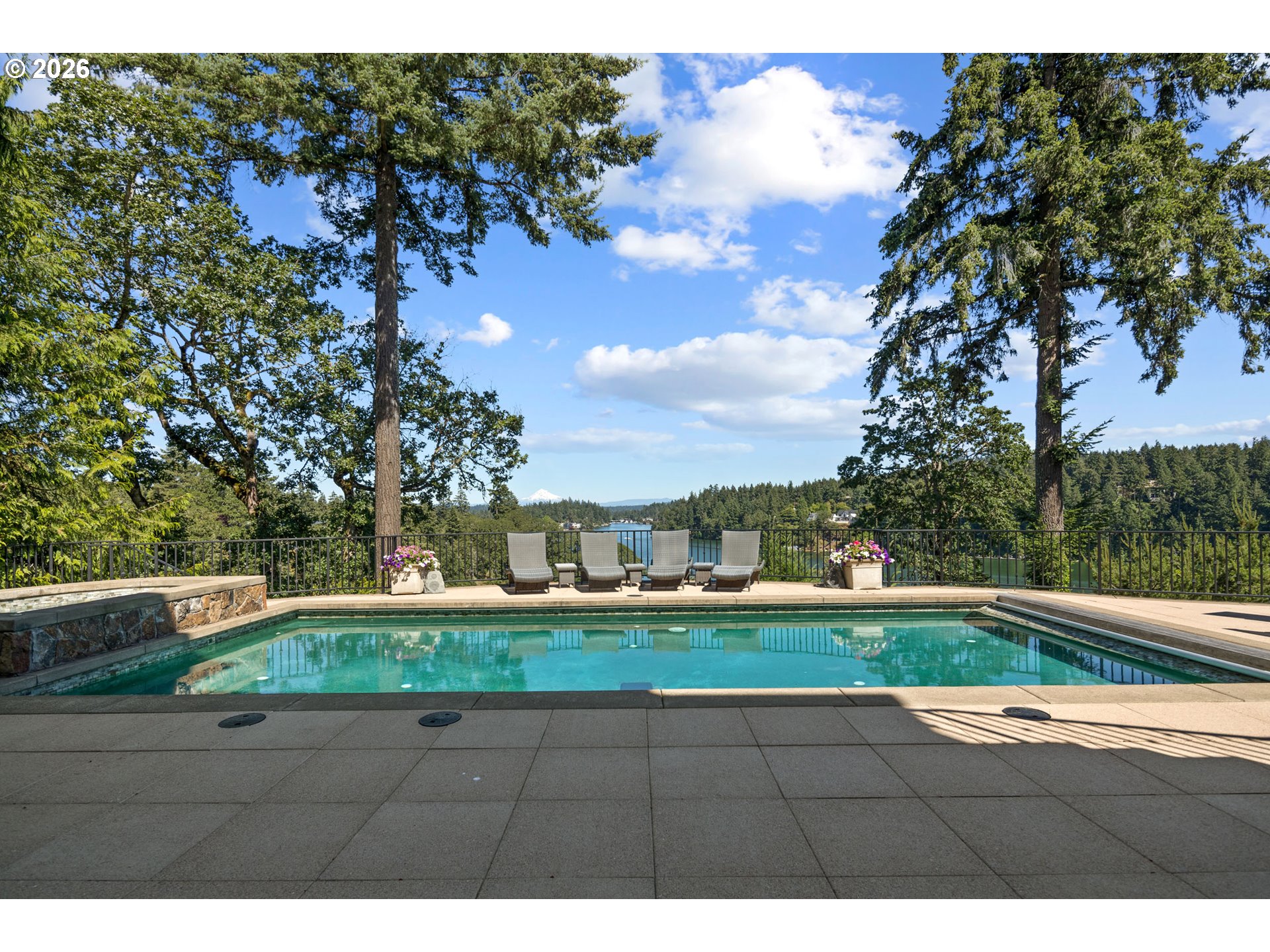 15599 VILLAGE DR