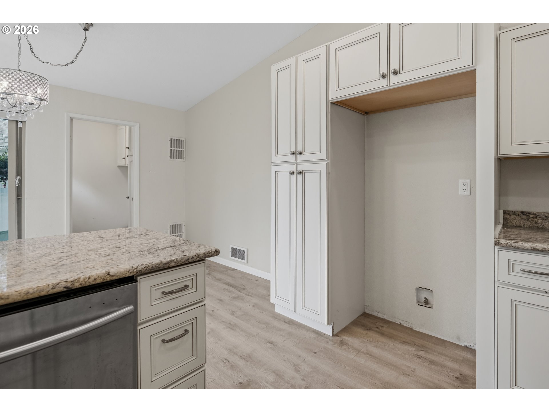 1397 BONNIEBRAE DR