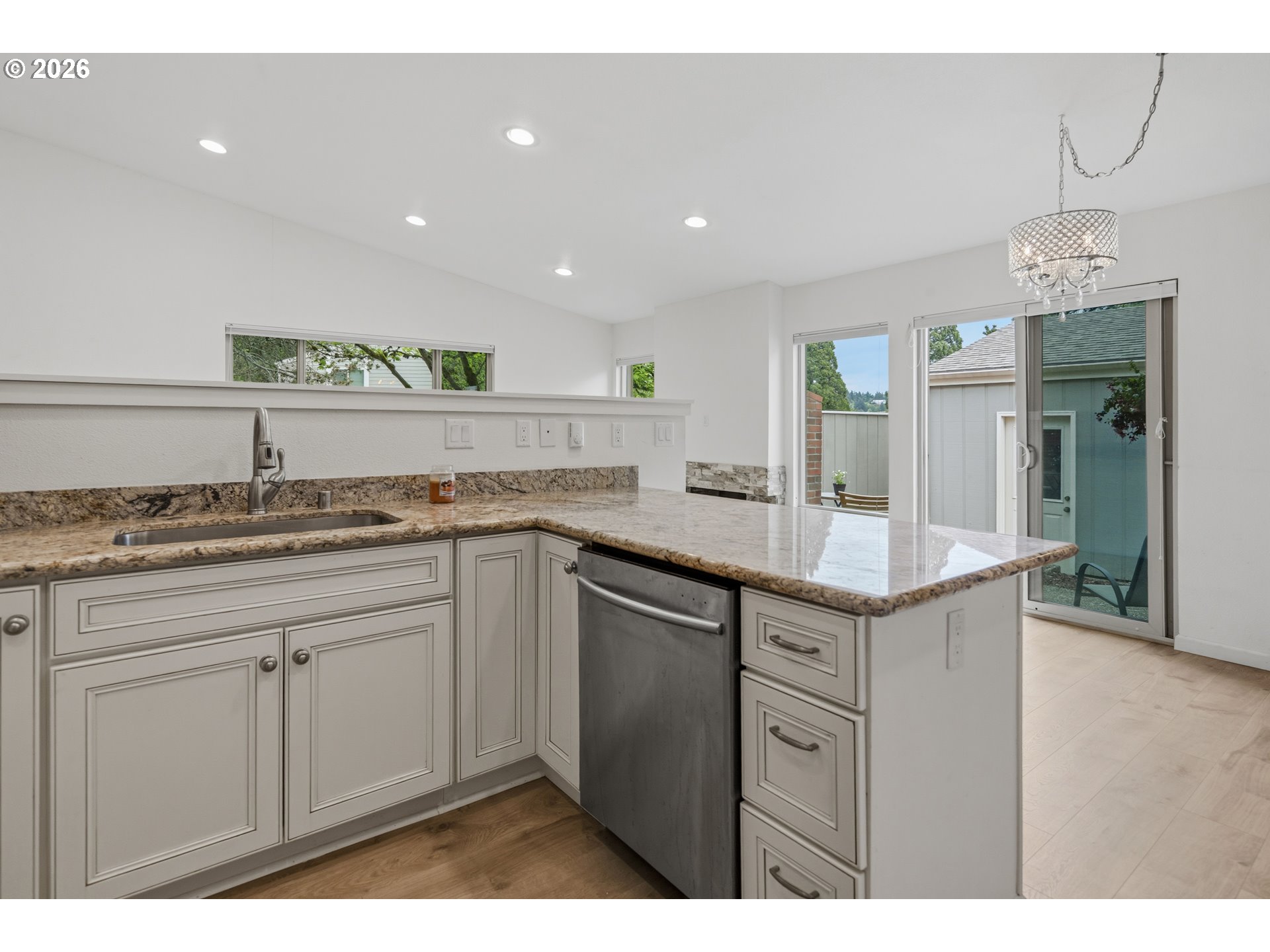 1397 BONNIEBRAE DR