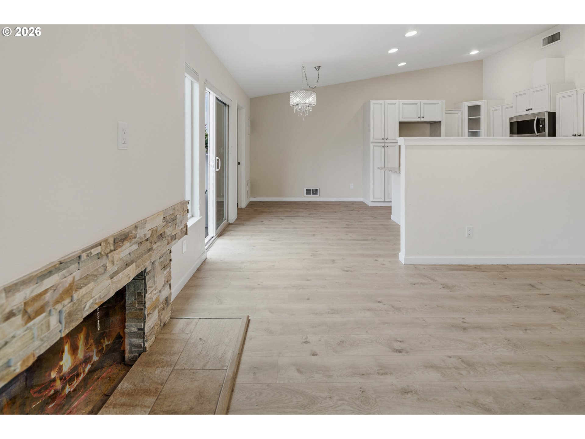 1397 BONNIEBRAE DR
