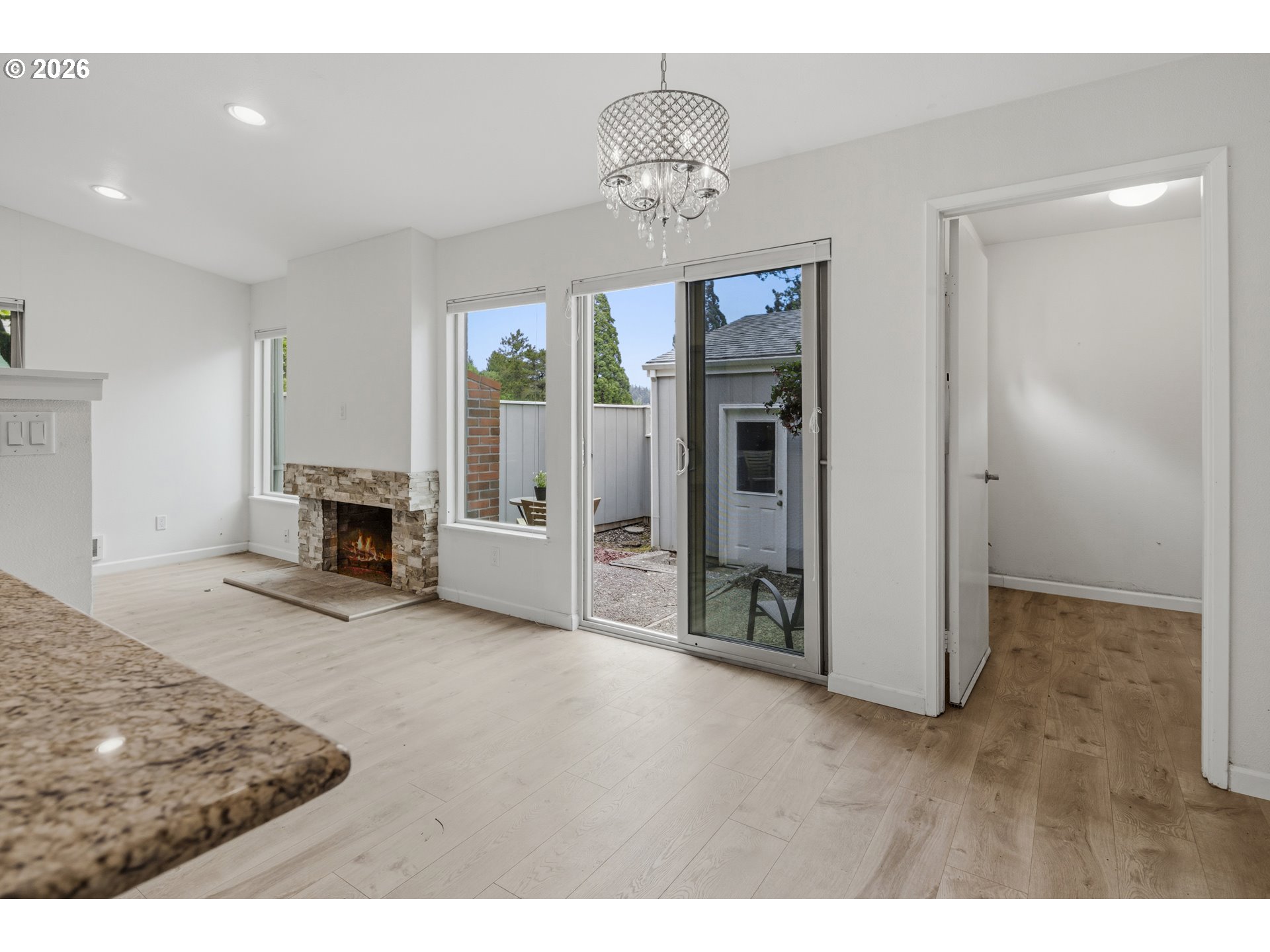 1397 BONNIEBRAE DR