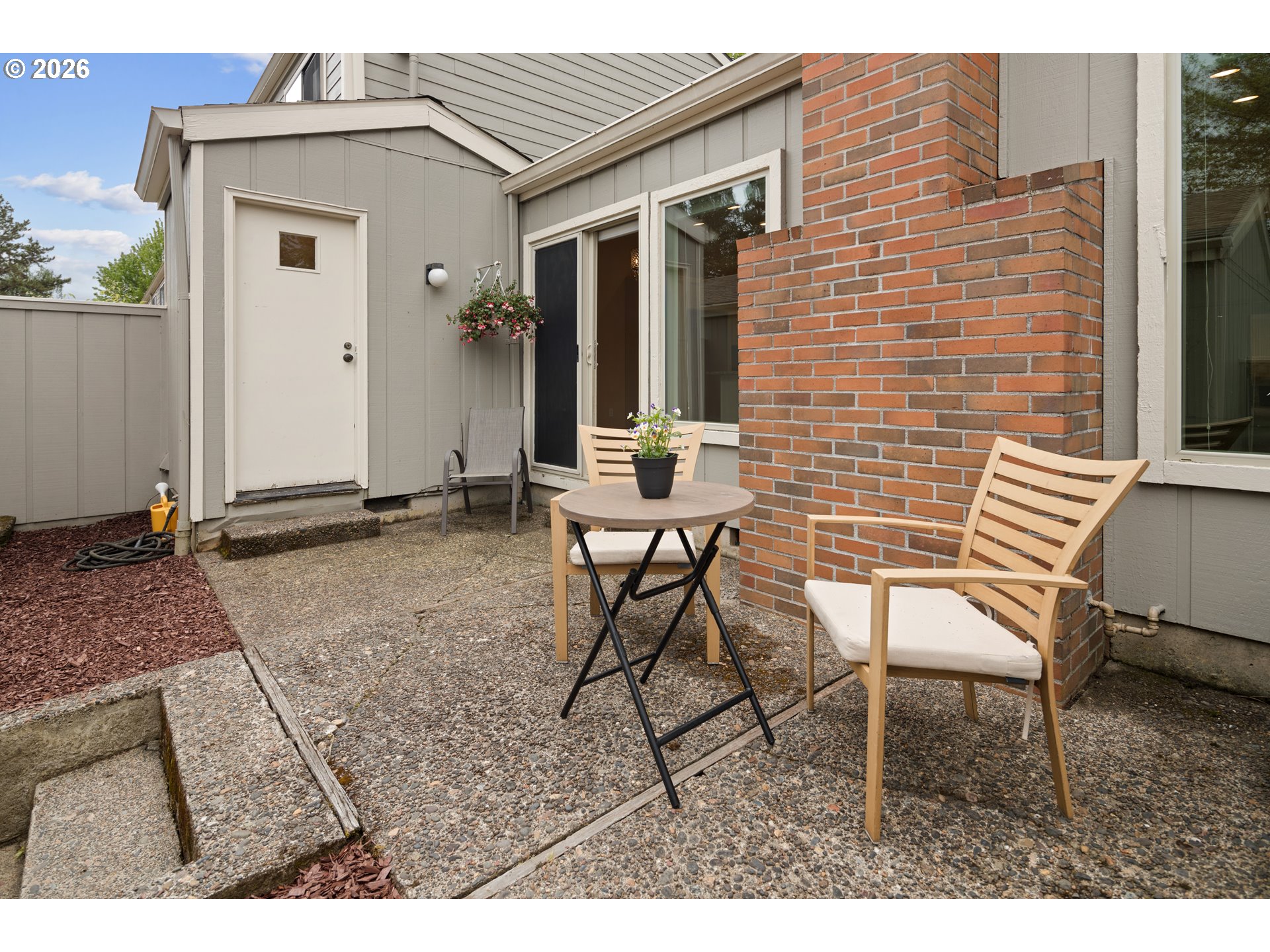 1397 BONNIEBRAE DR