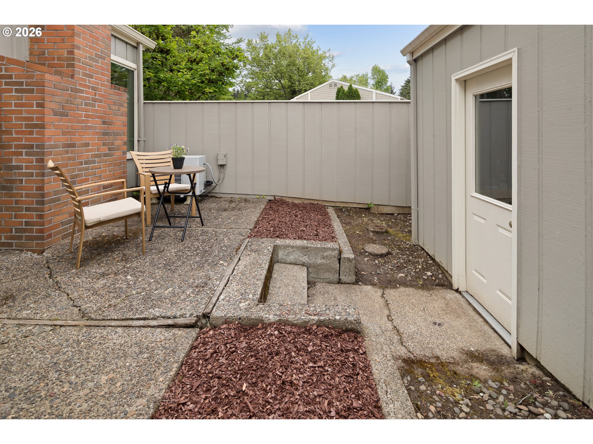 1397 BONNIEBRAE DR