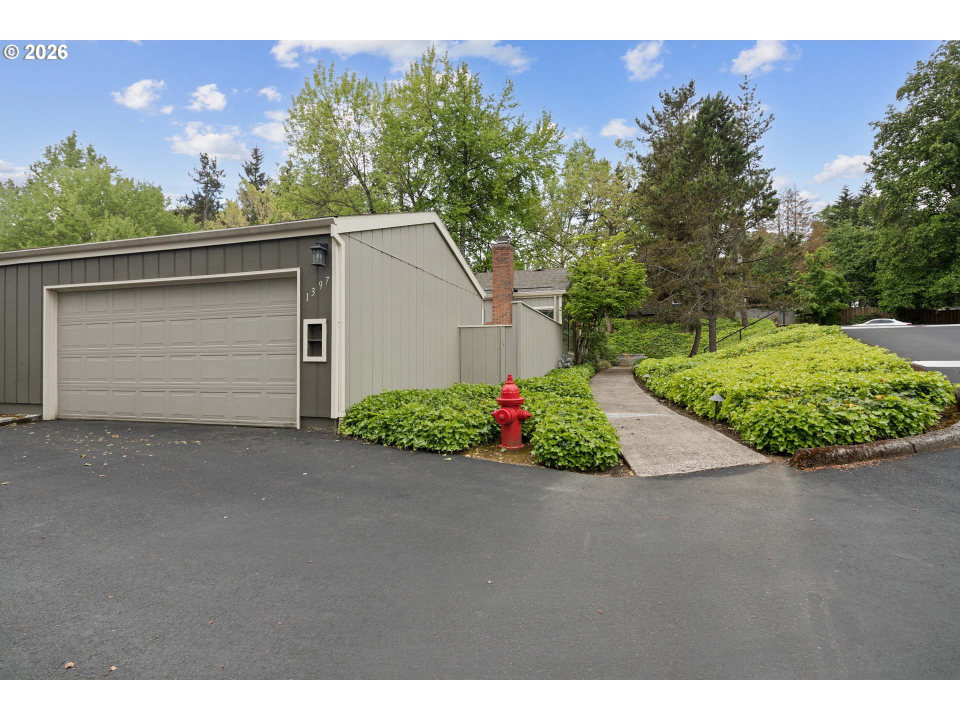 1397 BONNIEBRAE DR