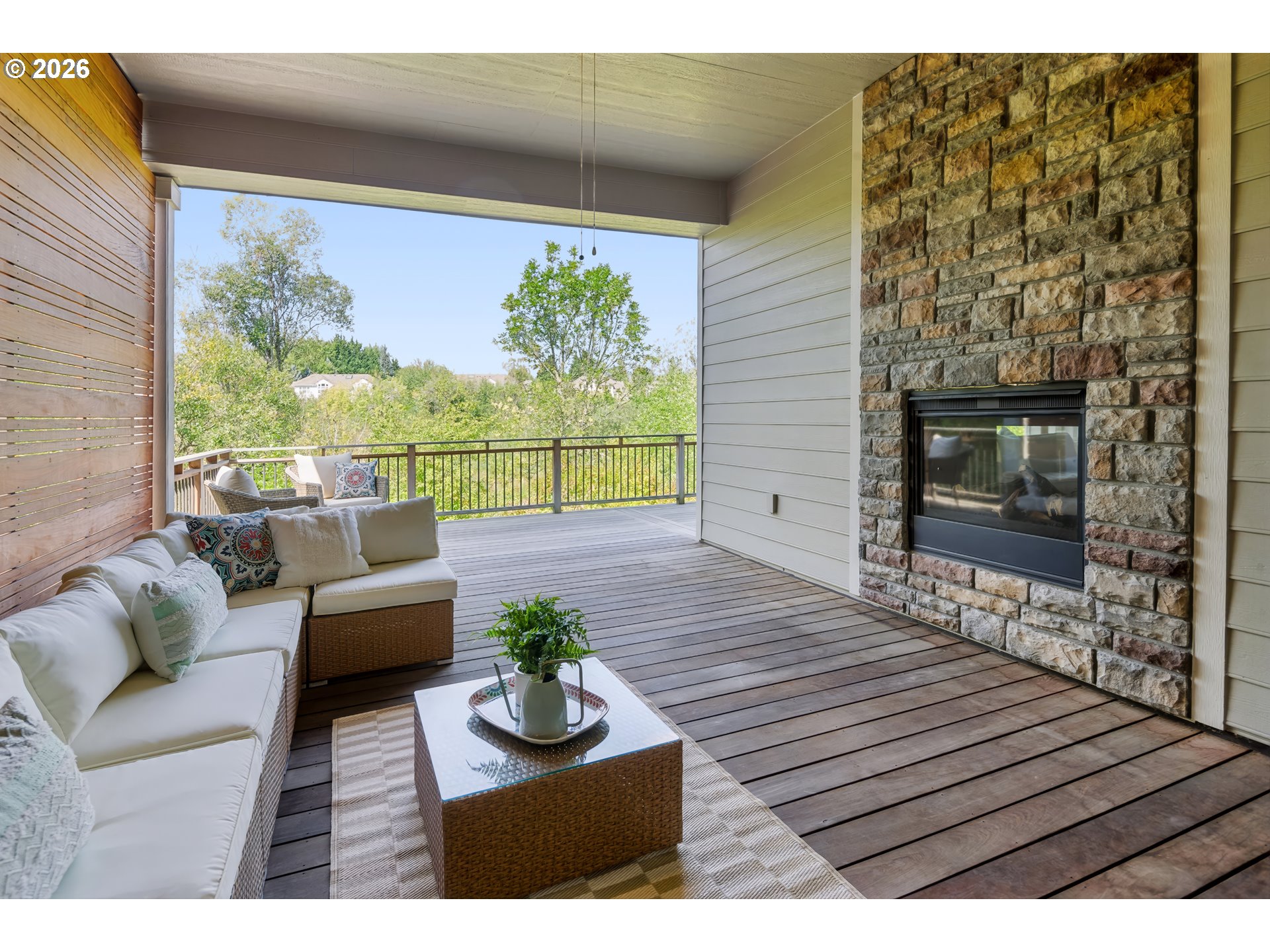 15419 NW DOMINION DR