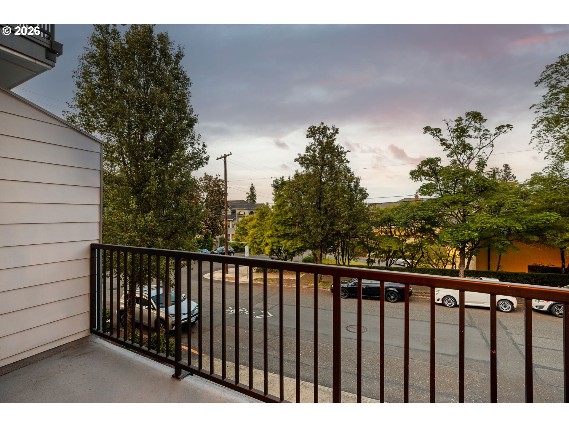 635 NW 24TH AVE 6-2