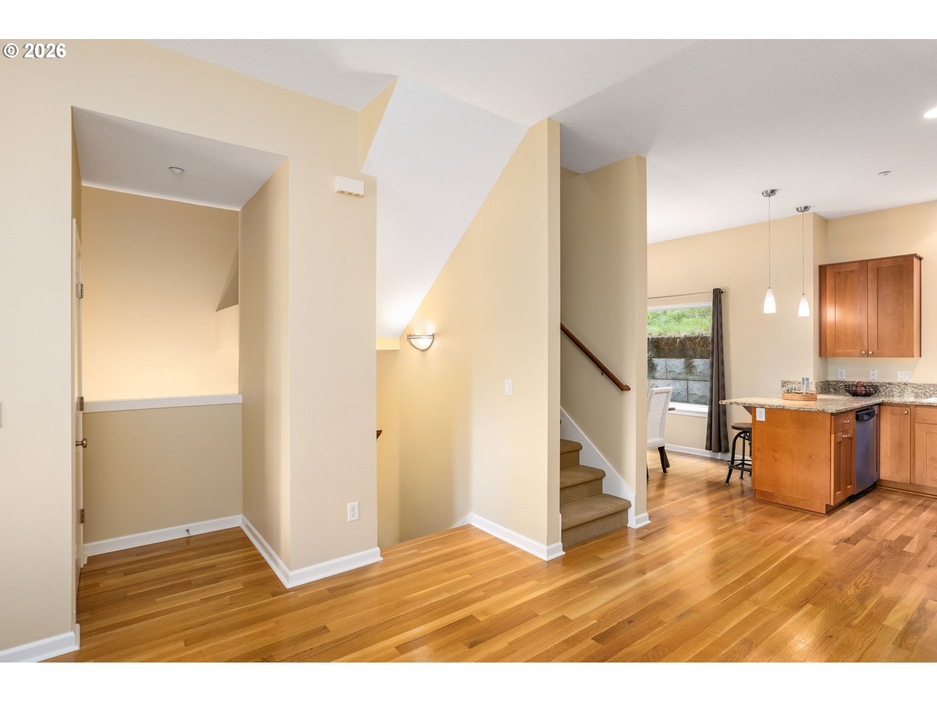 635 NW 24TH AVE 6-2