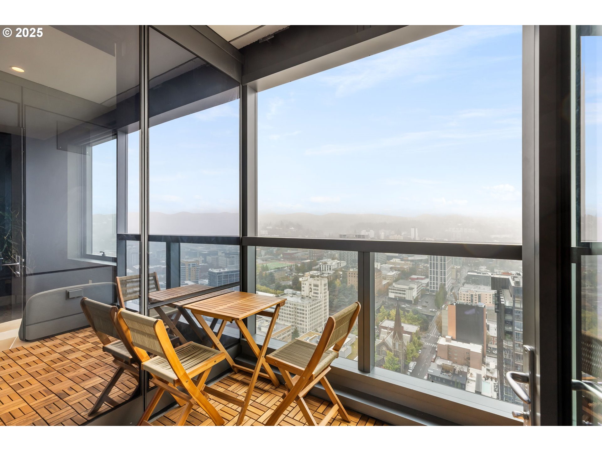 550 SW 10TH AVE 3003