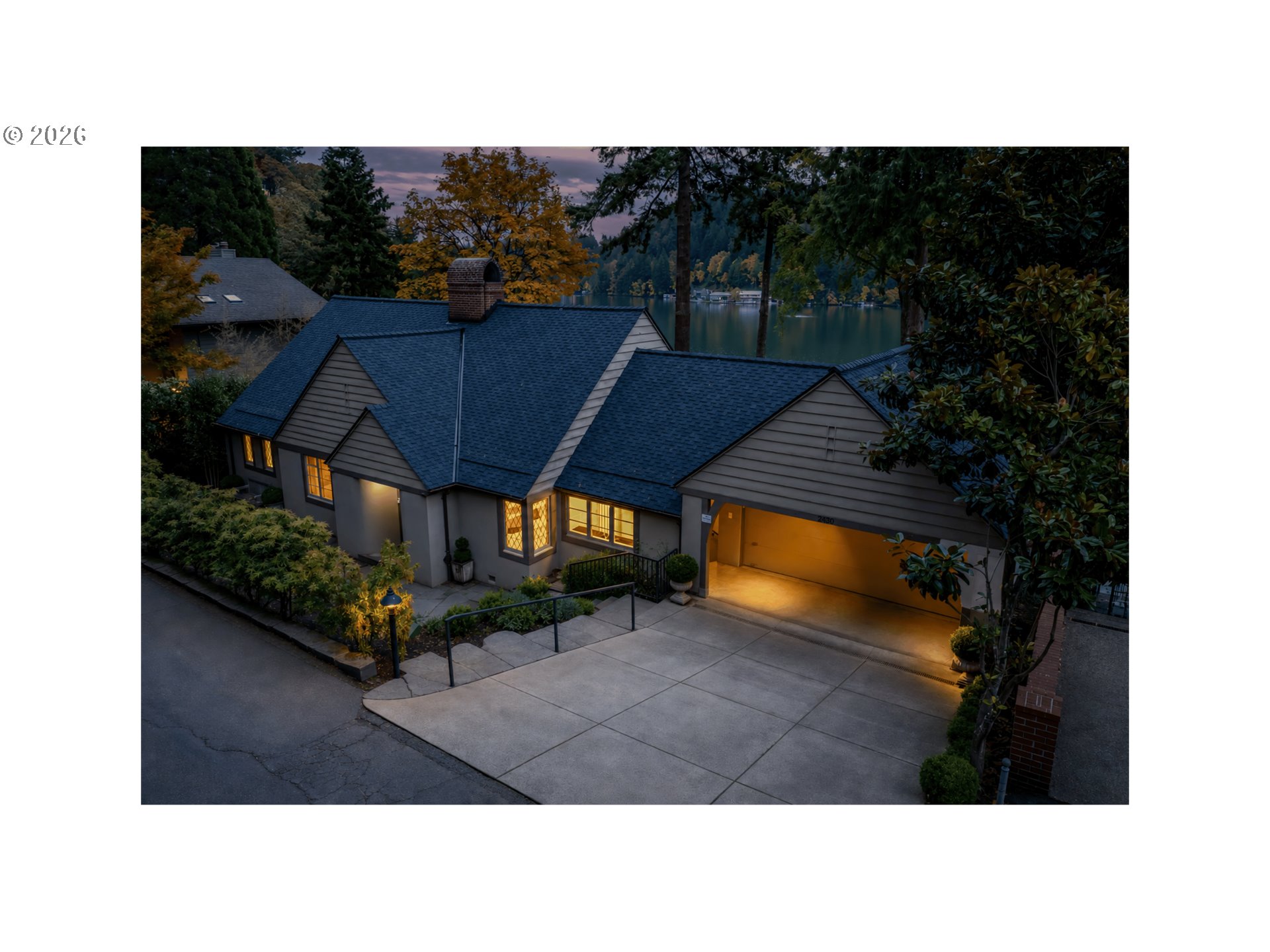 2430 SUMMIT CT