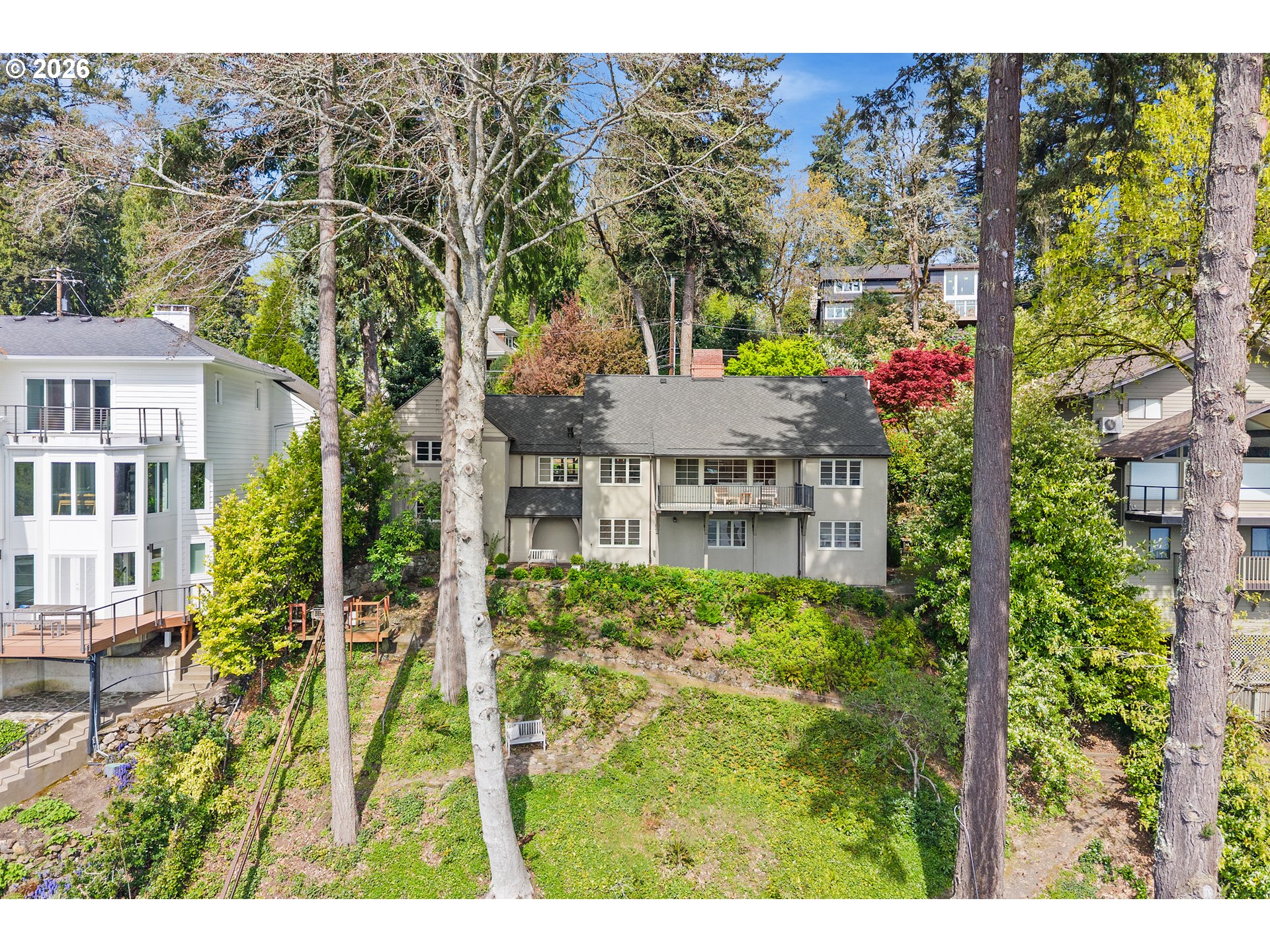 2430 SUMMIT CT
