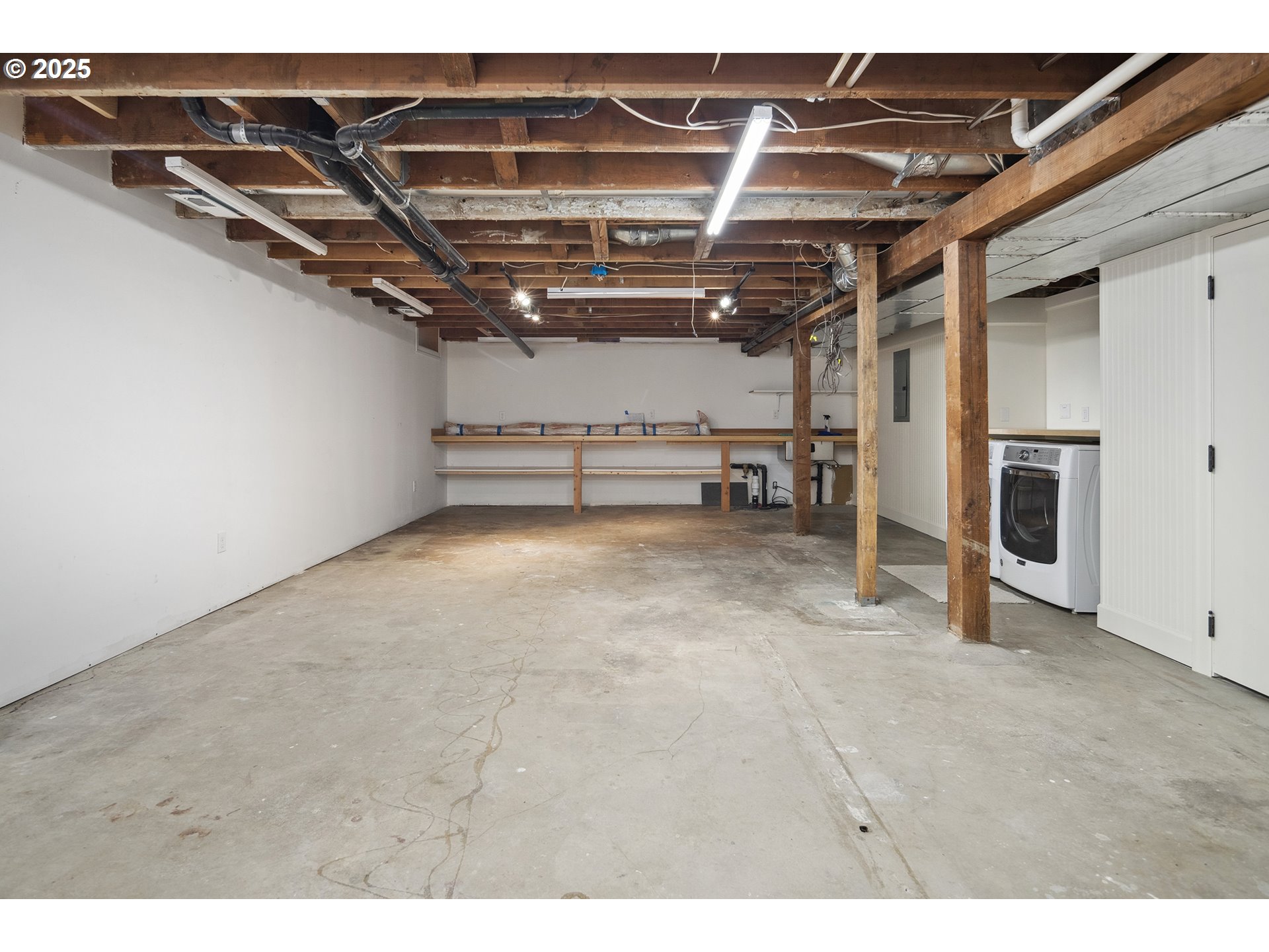 3505 SW BEAVERTON AVE