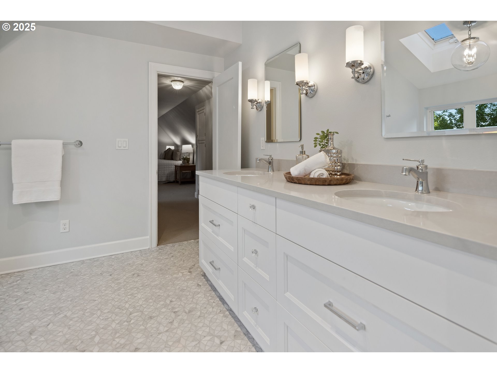 3505 SW BEAVERTON AVE