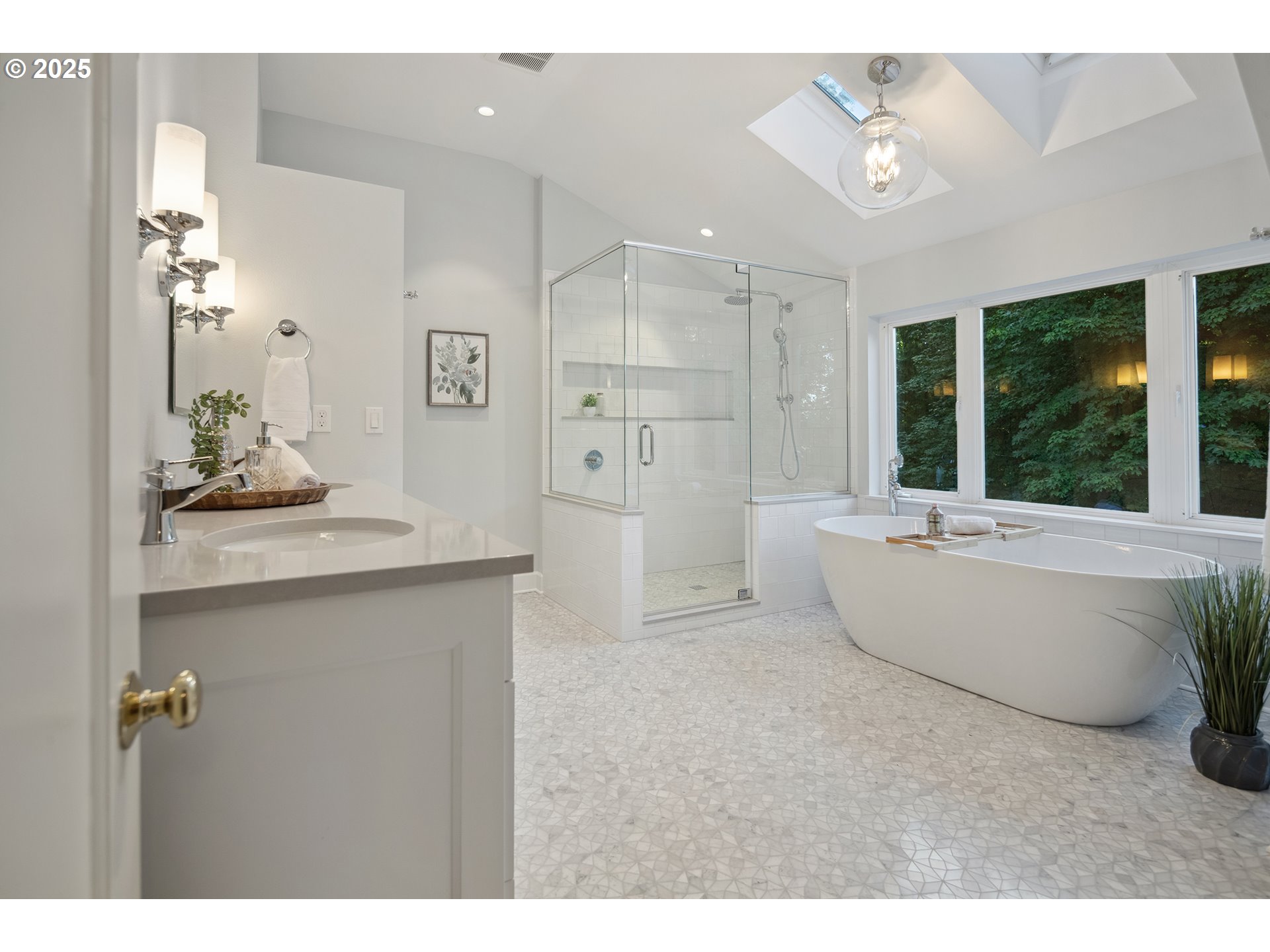 3505 SW BEAVERTON AVE