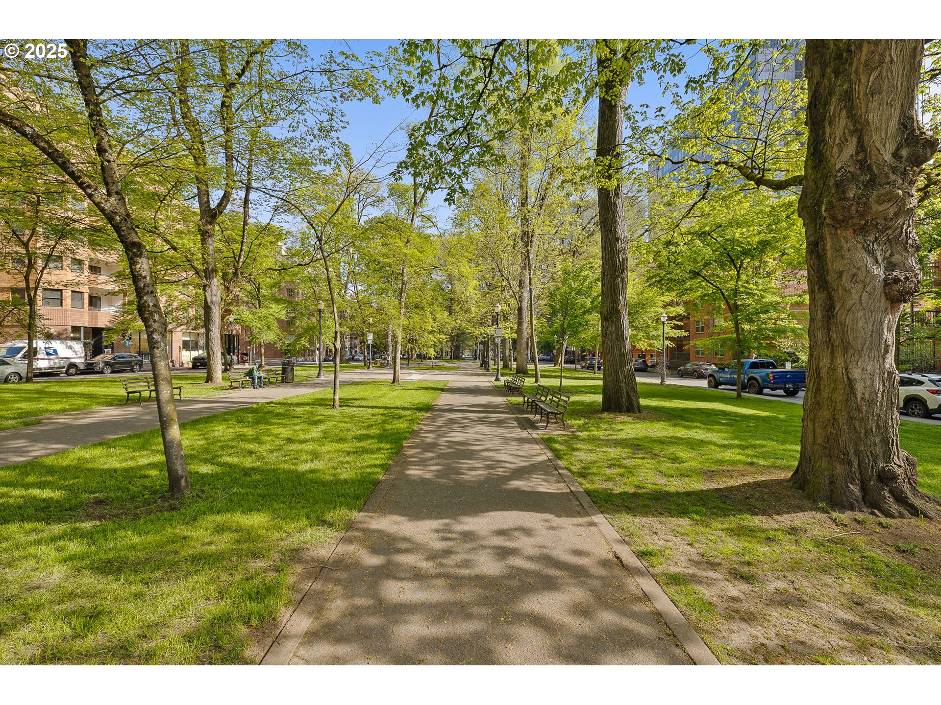 1500 SW PARK AVE 429