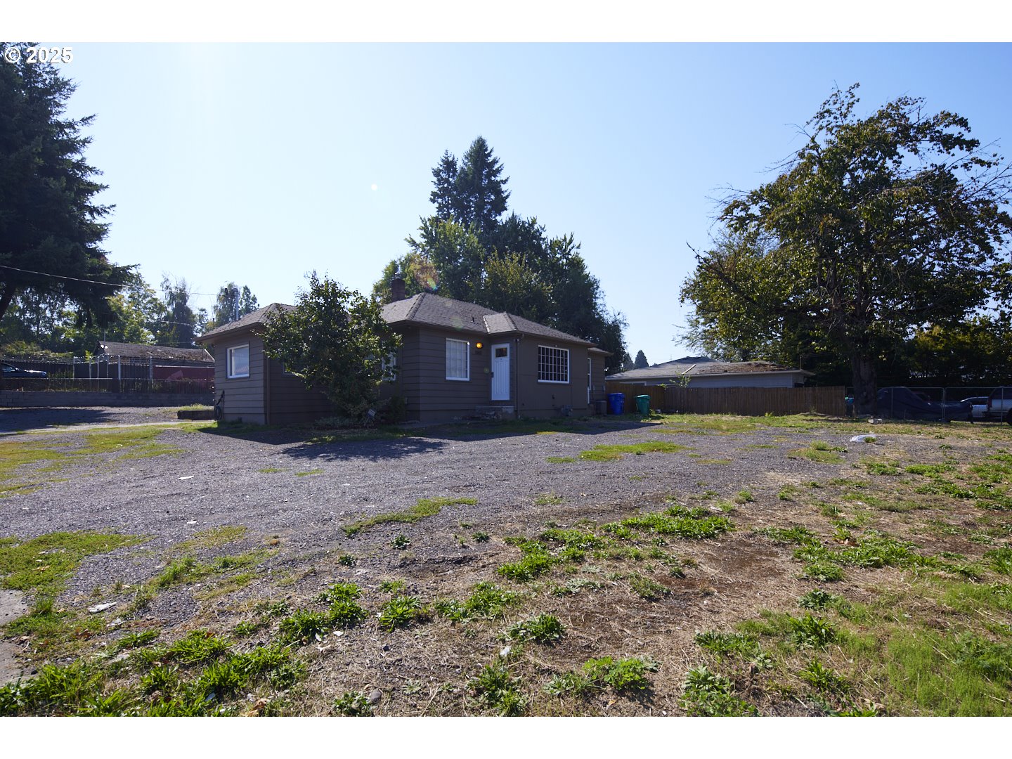 5160 NE COLUMBIA BLVD