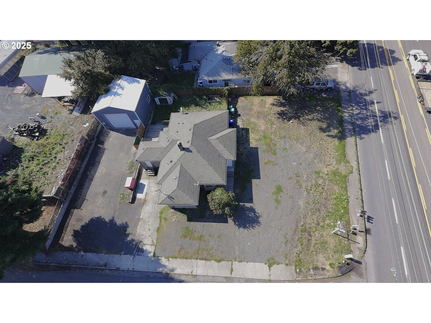 5160 NE COLUMBIA BLVD