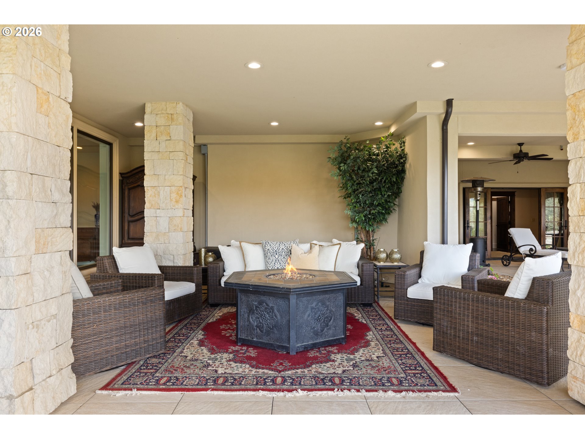 35500 SW Silverado DR