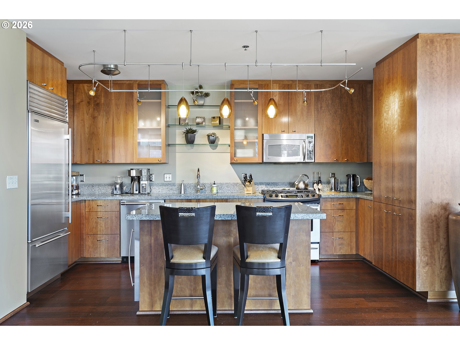 1221 SW 10TH AVE 1205