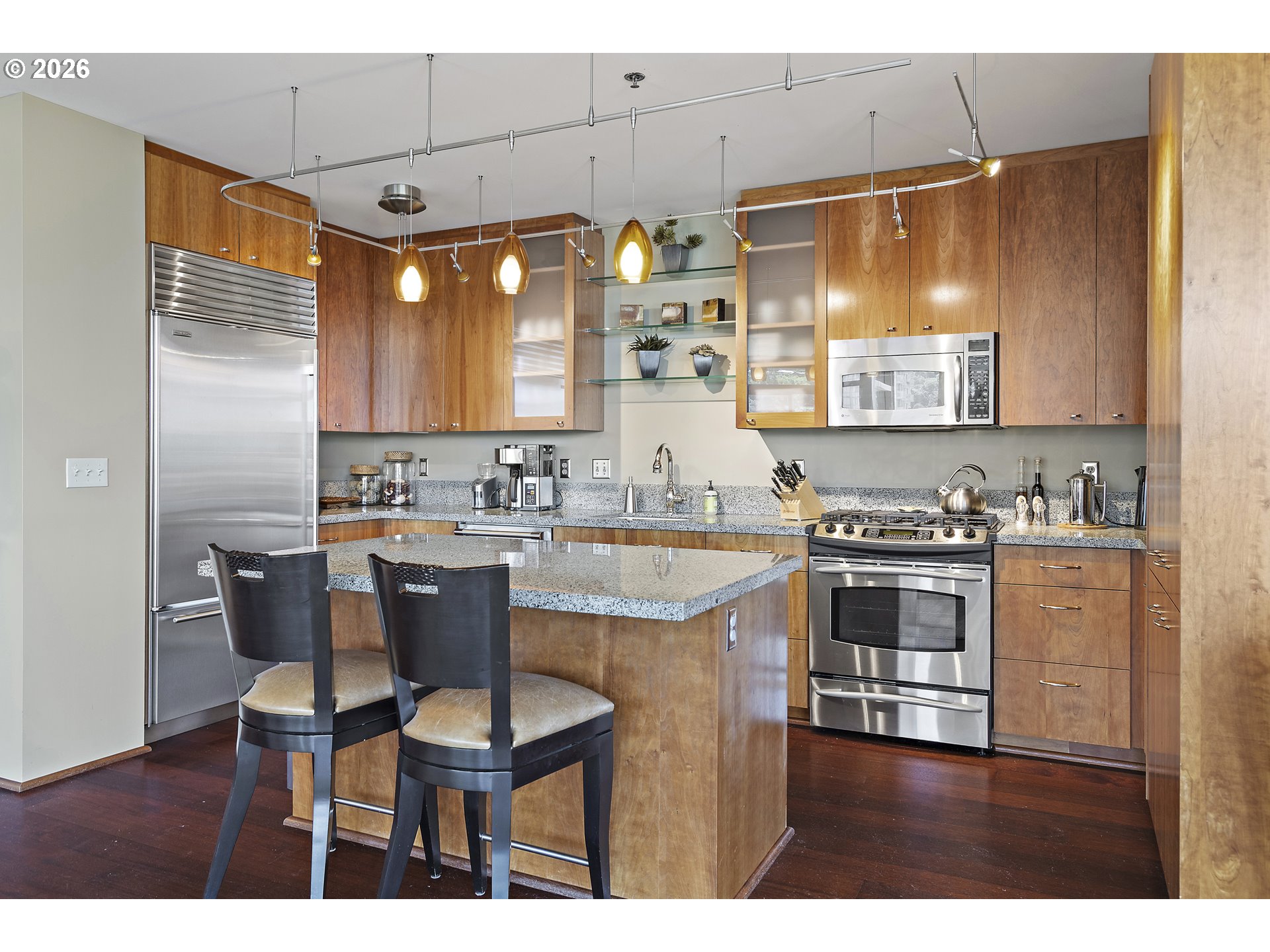 1221 SW 10TH AVE 1205