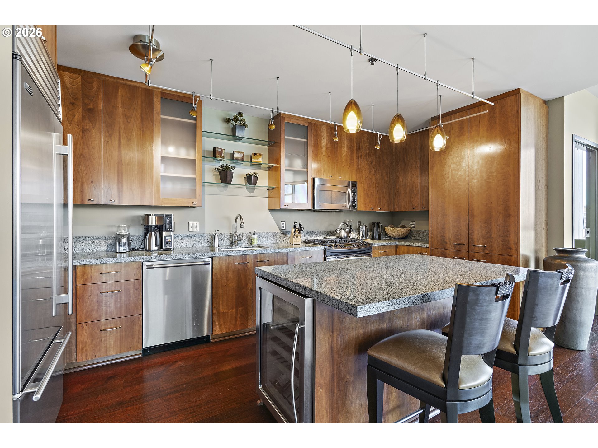 1221 SW 10TH AVE 1205