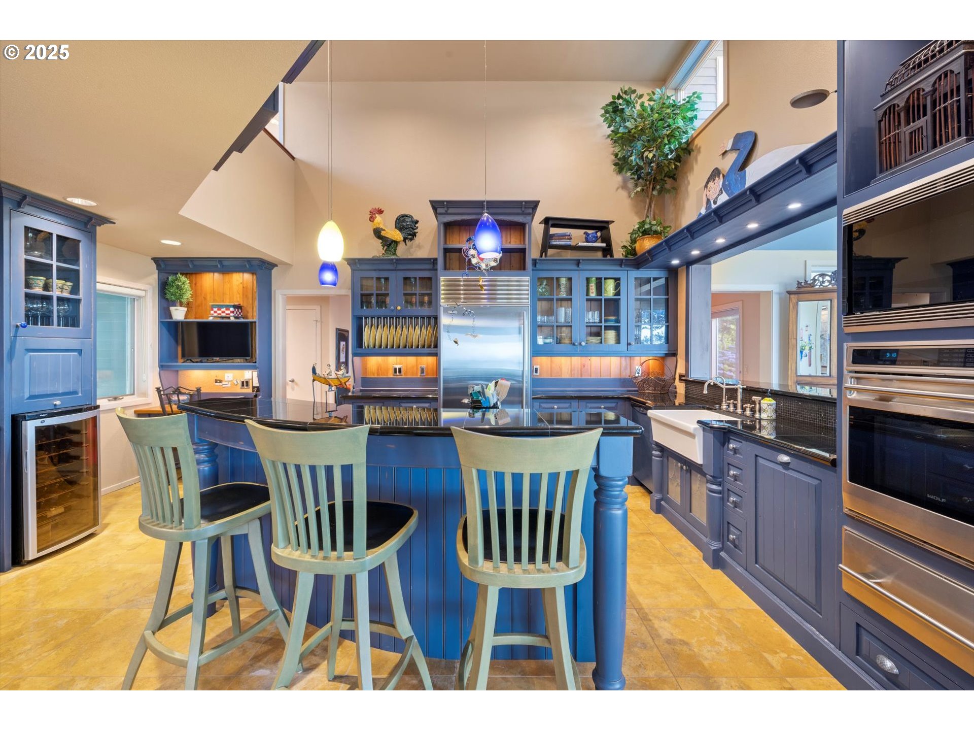 7088 NW PACIFIC COAST HWY