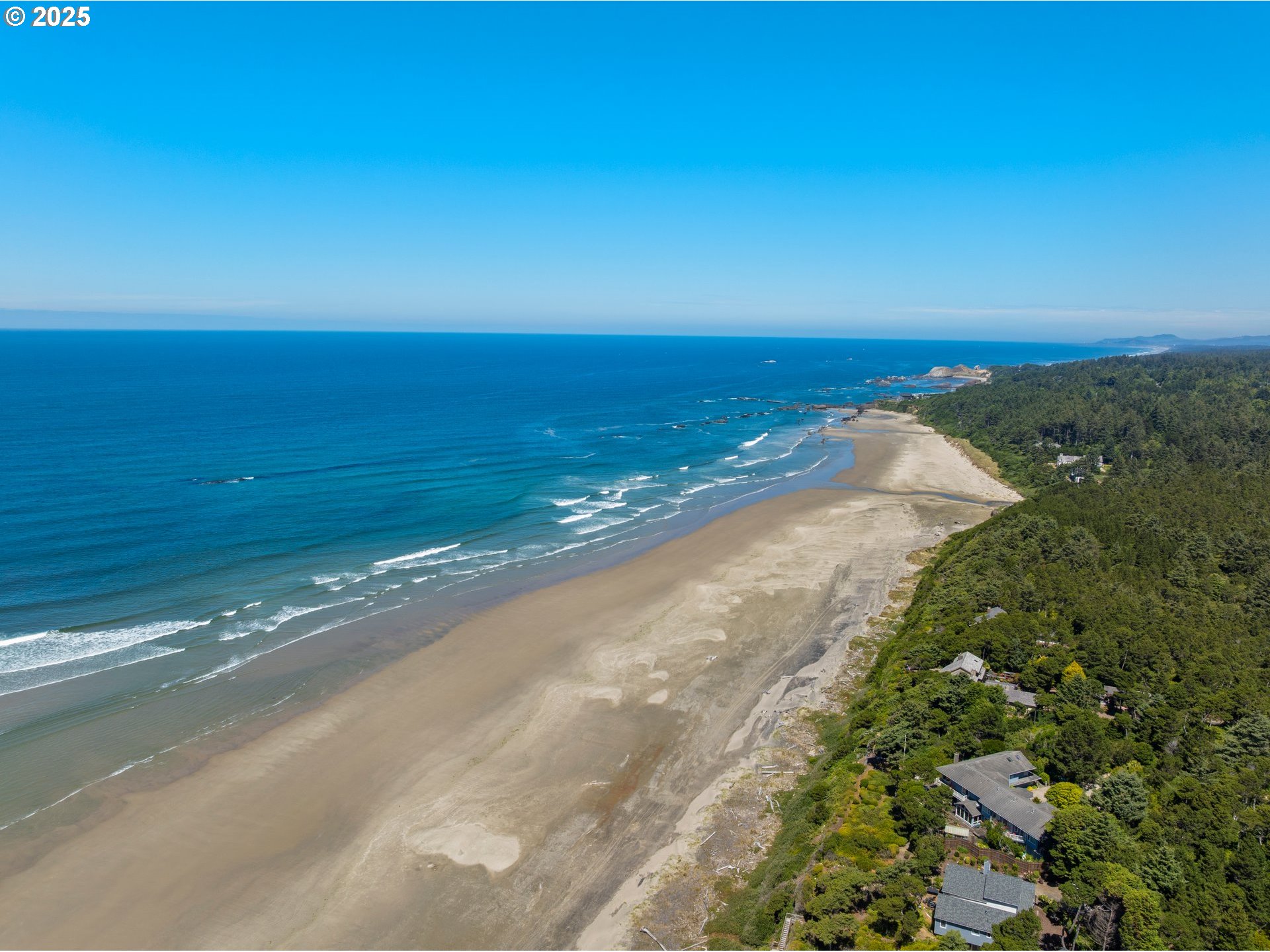 7088 NW PACIFIC COAST HWY