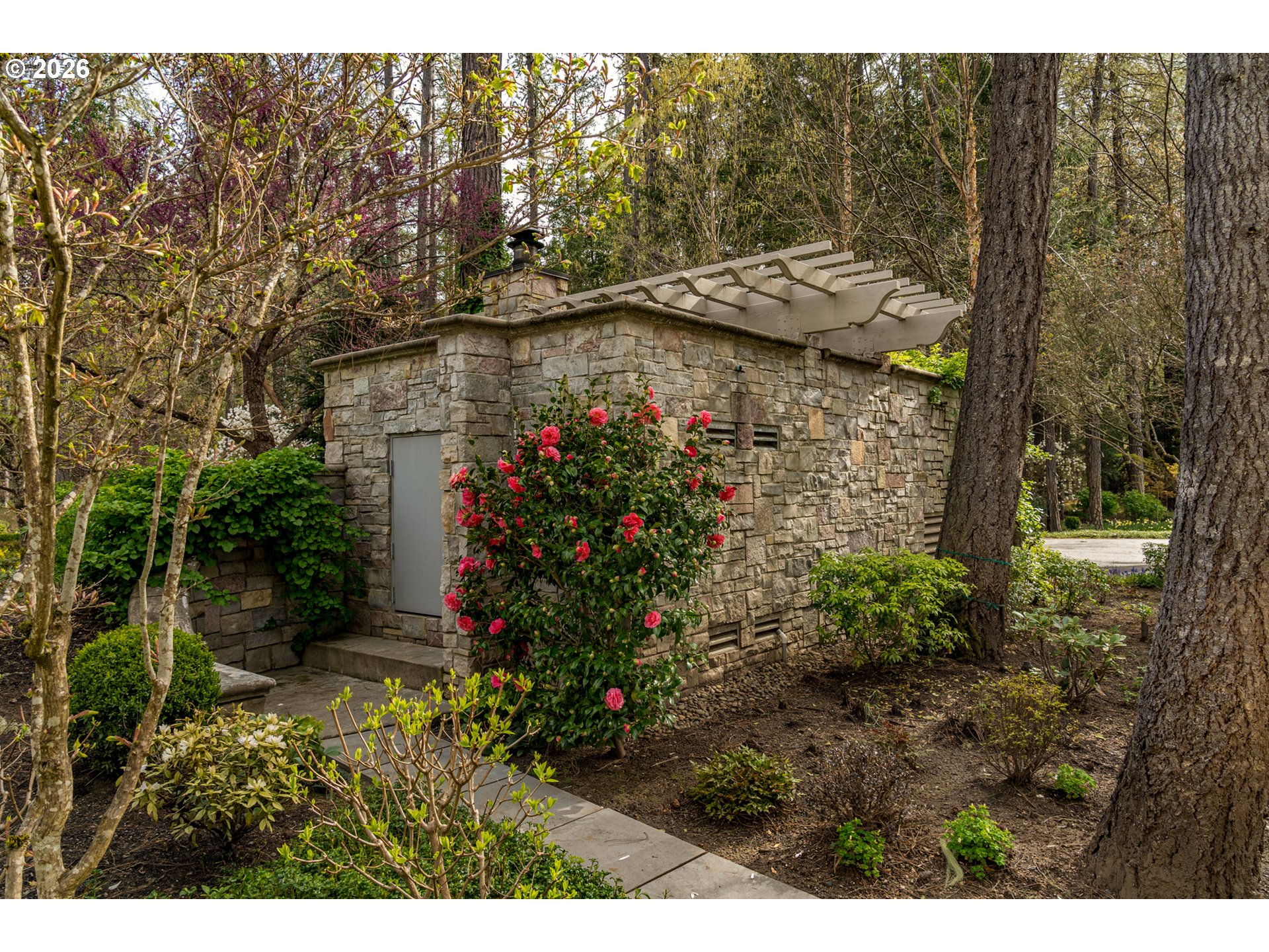 503 Quail LN