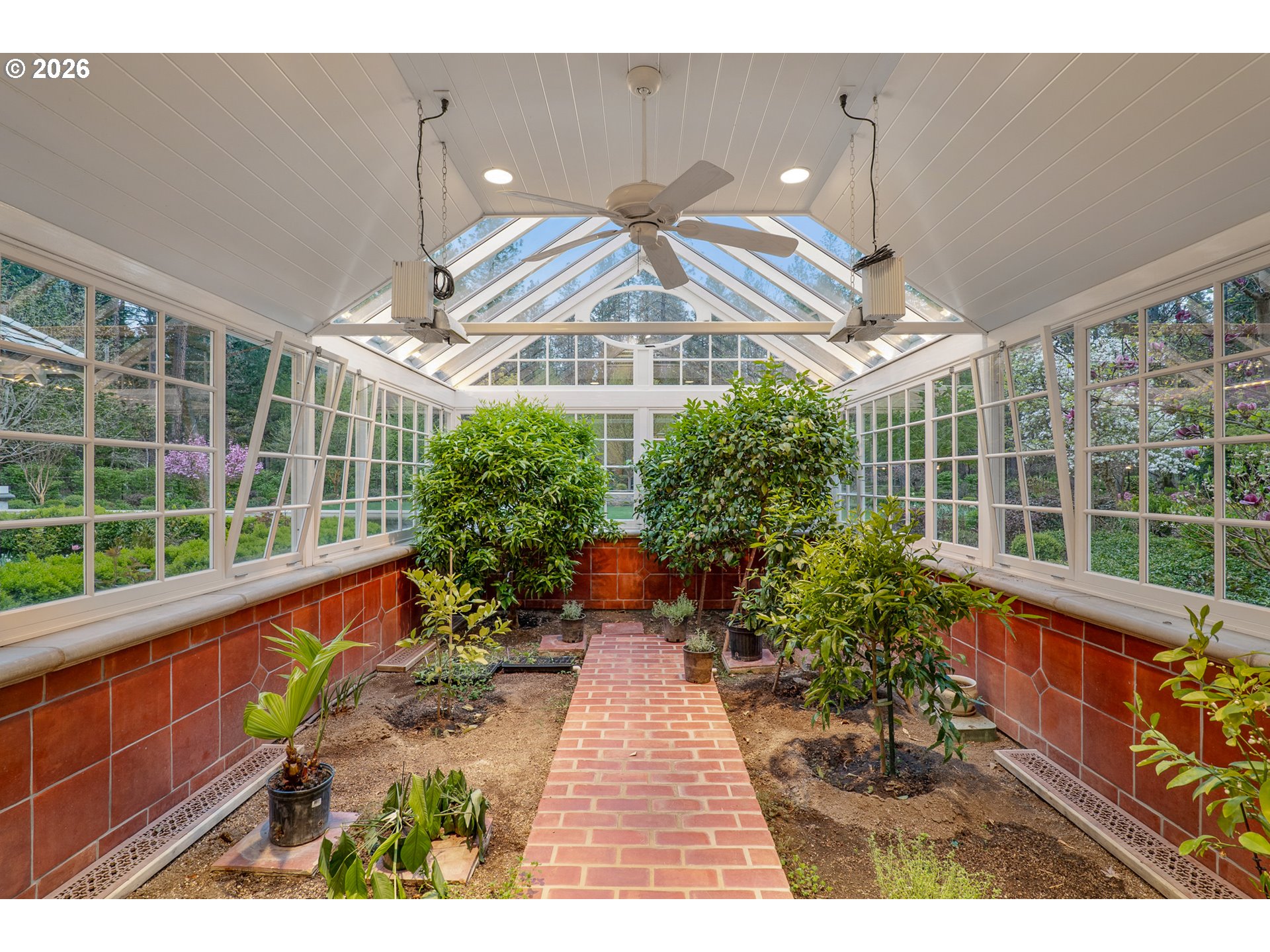 503 Quail LN
