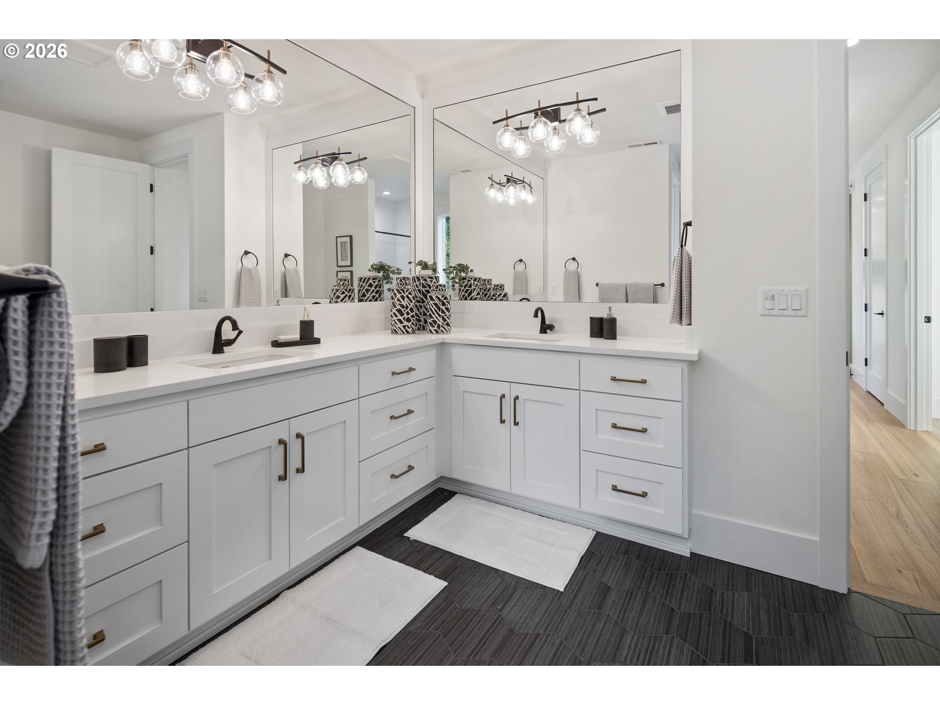 22872 WEATHERHILL RD