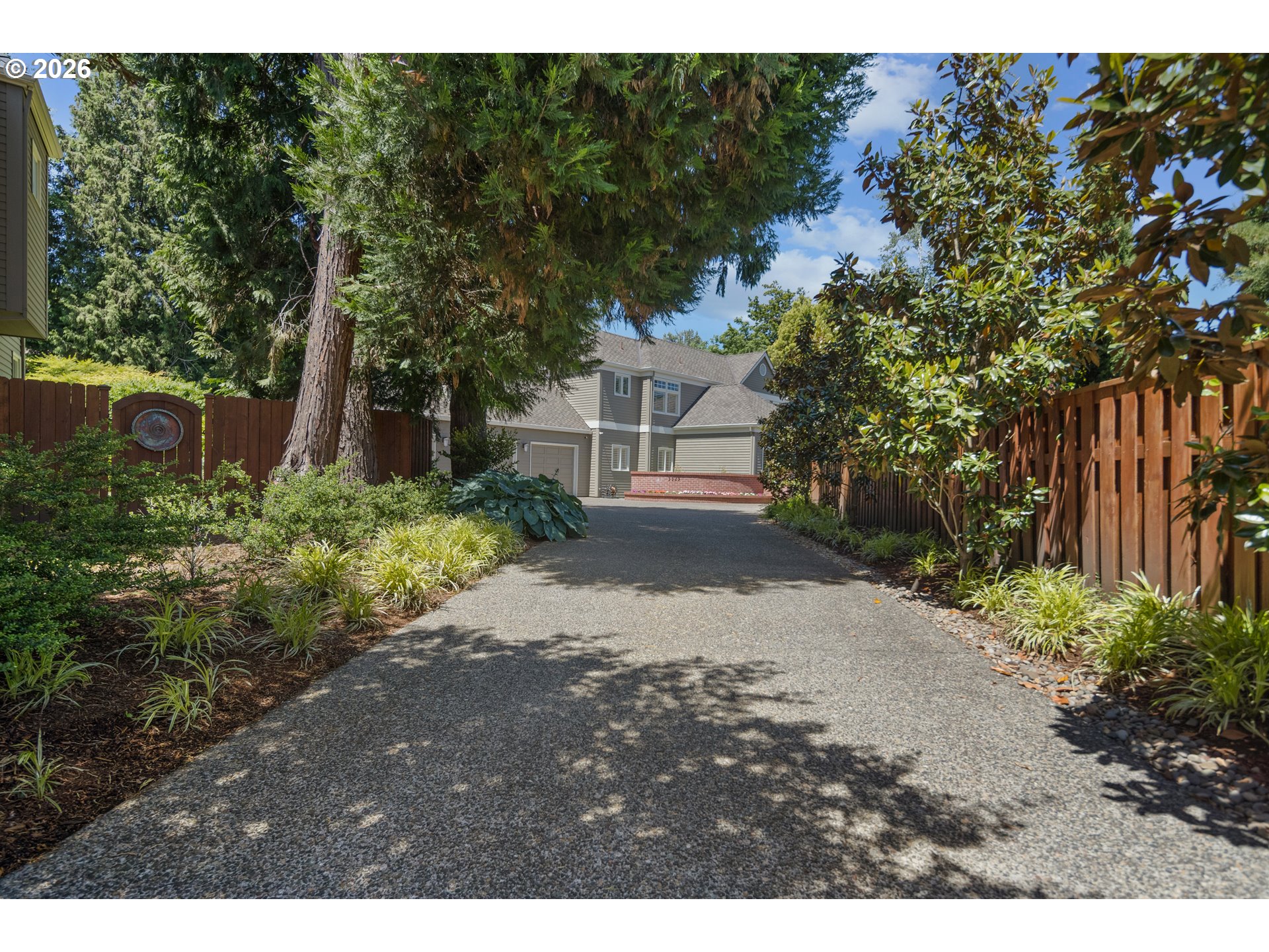 3325 CEDAR CT