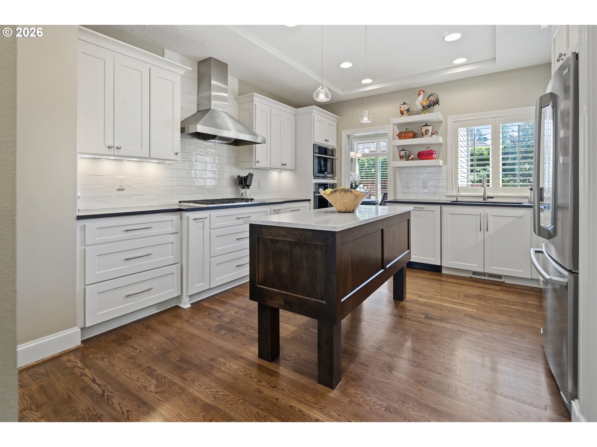 3325 CEDAR CT