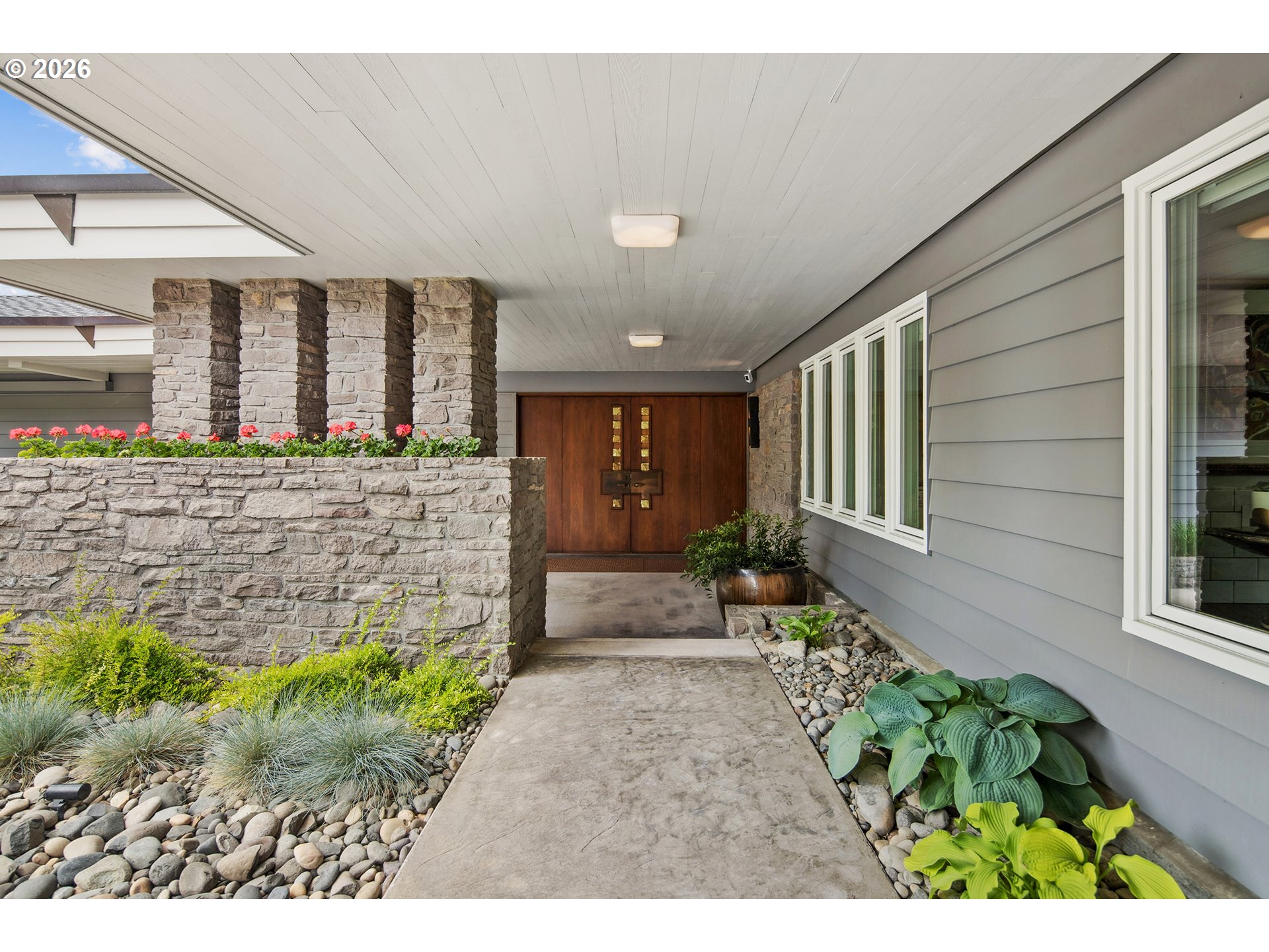 777 CHERRY CIR