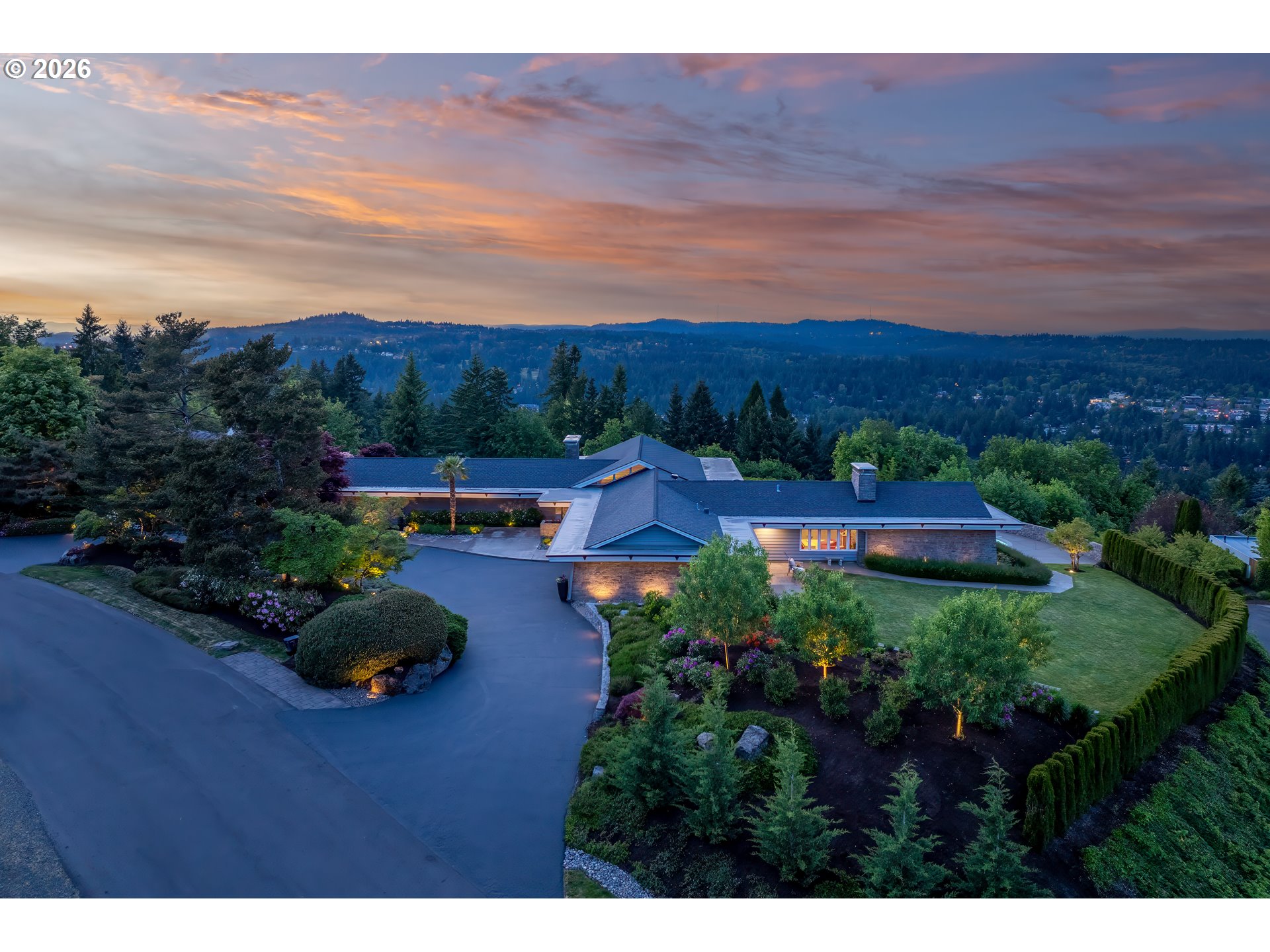 777 CHERRY CIR