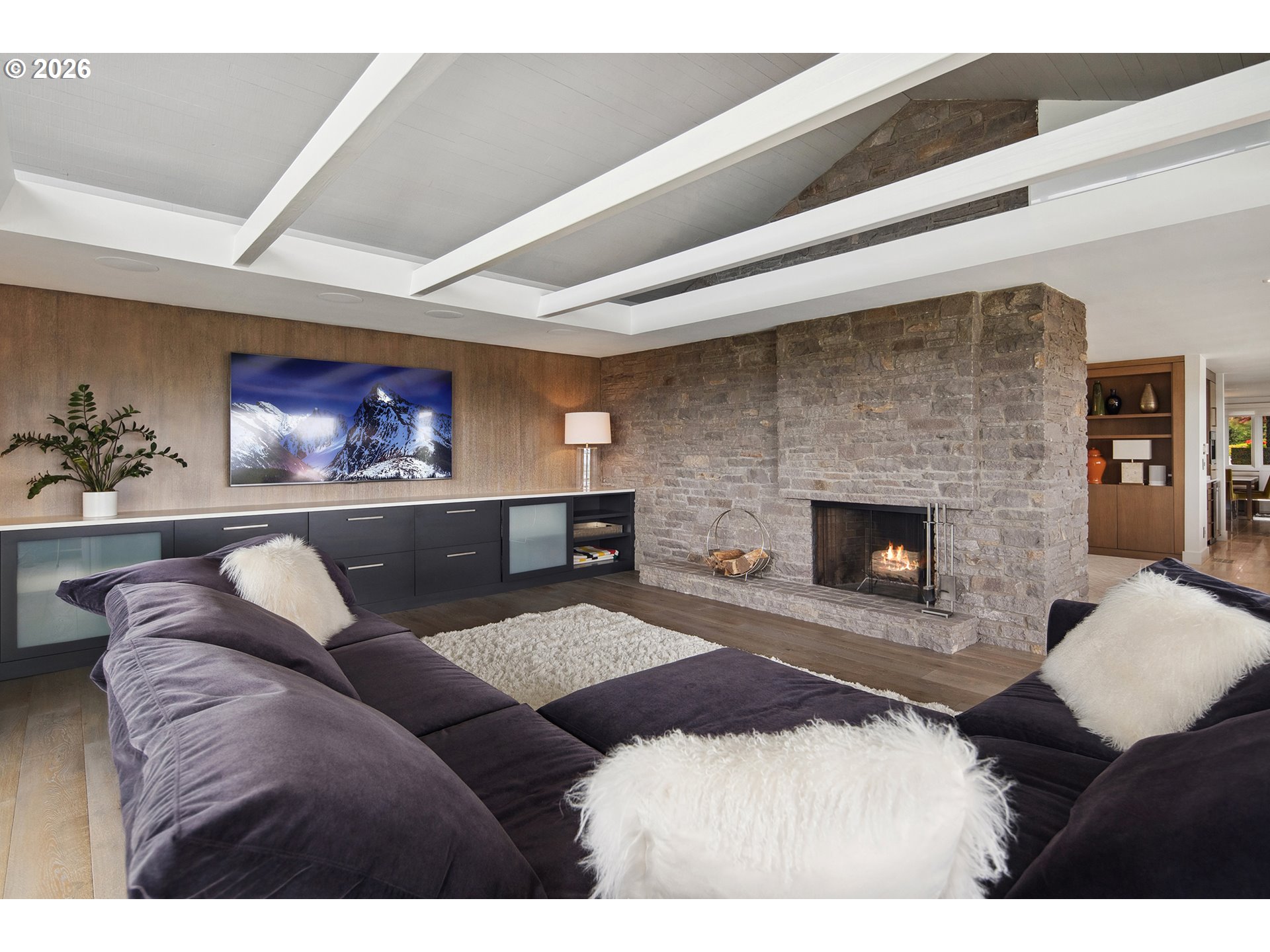 777 CHERRY CIR