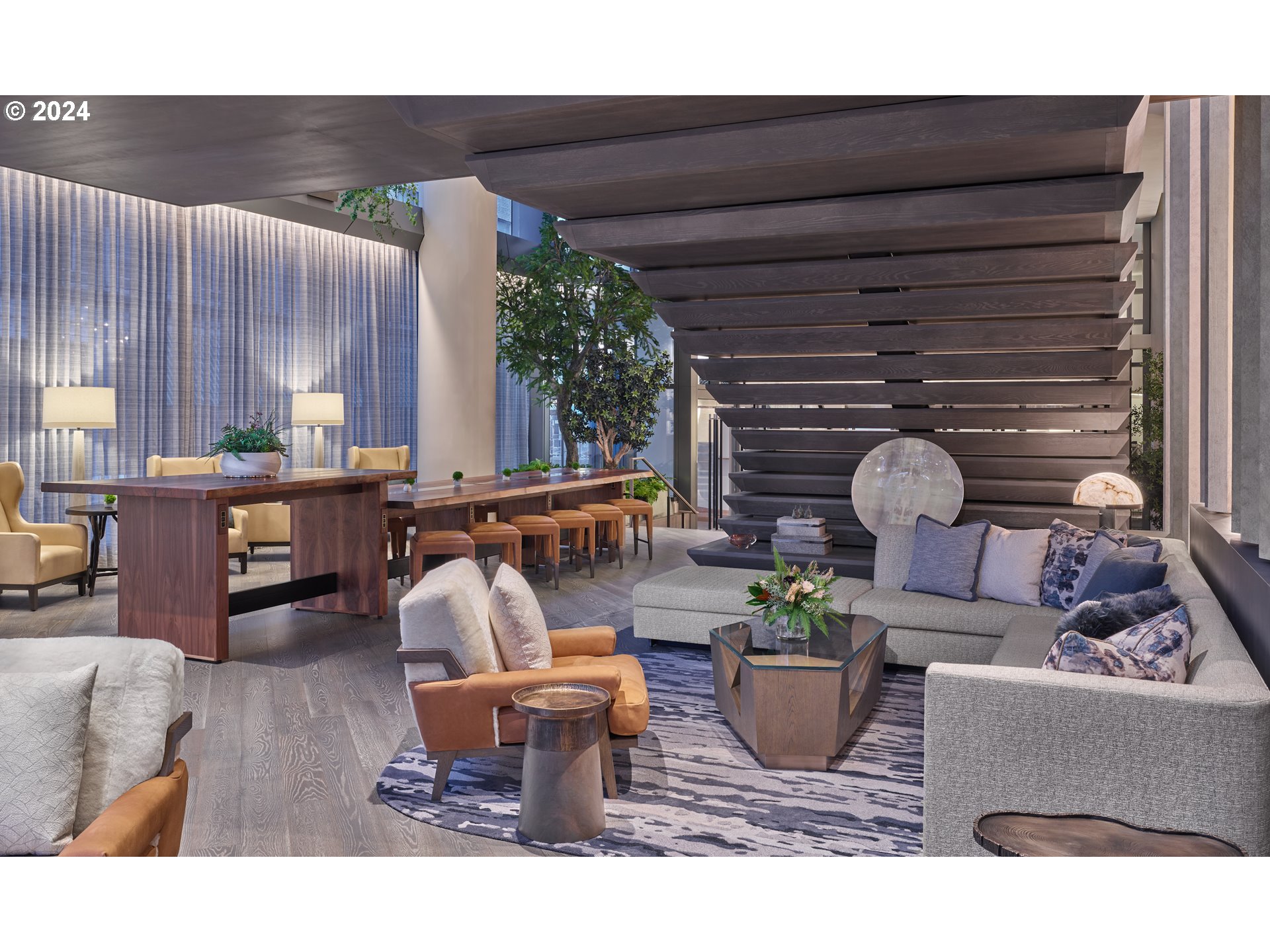 550 SW 10TH AVE 2401