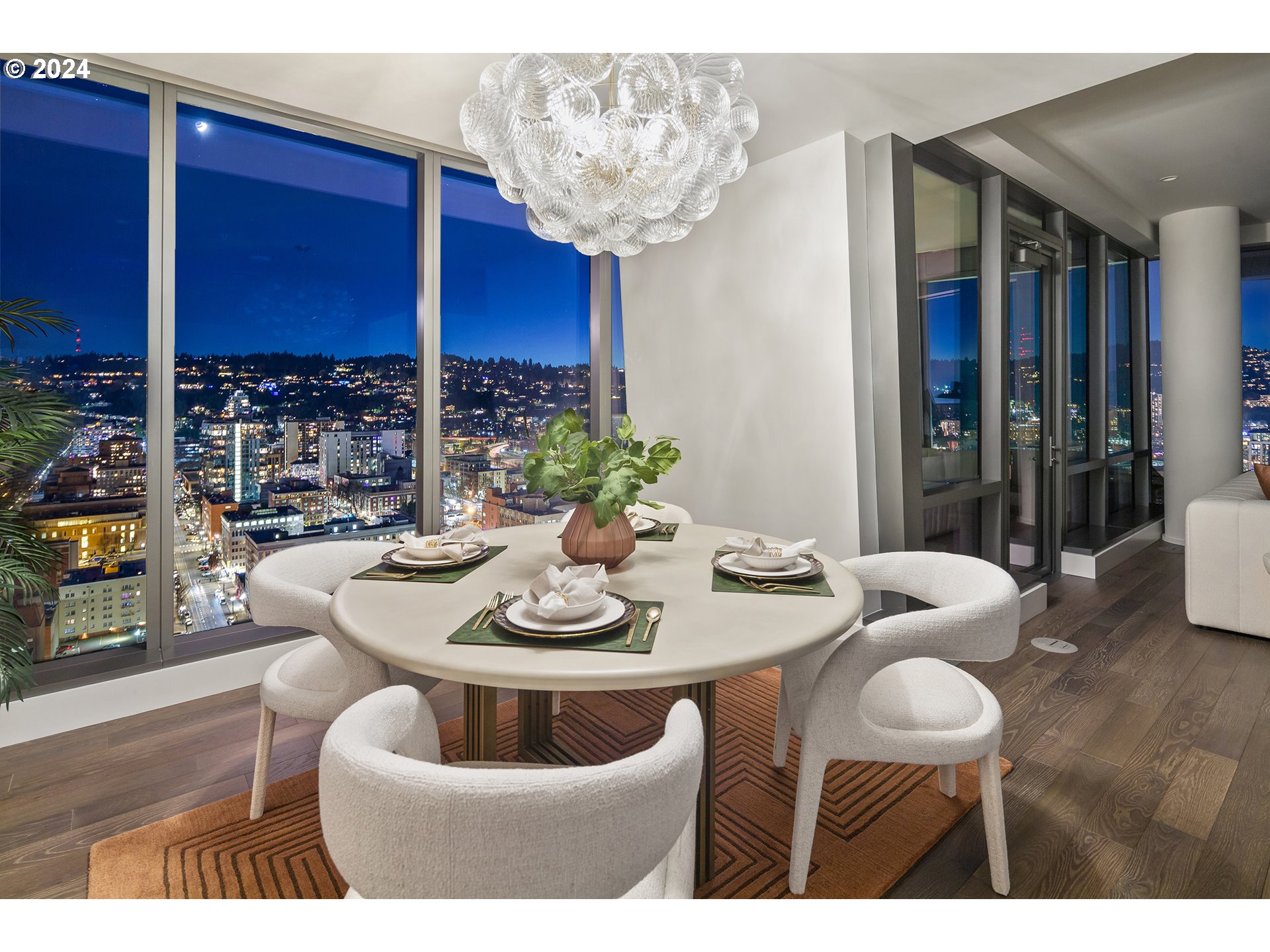 550 SW 10TH AVE 2401