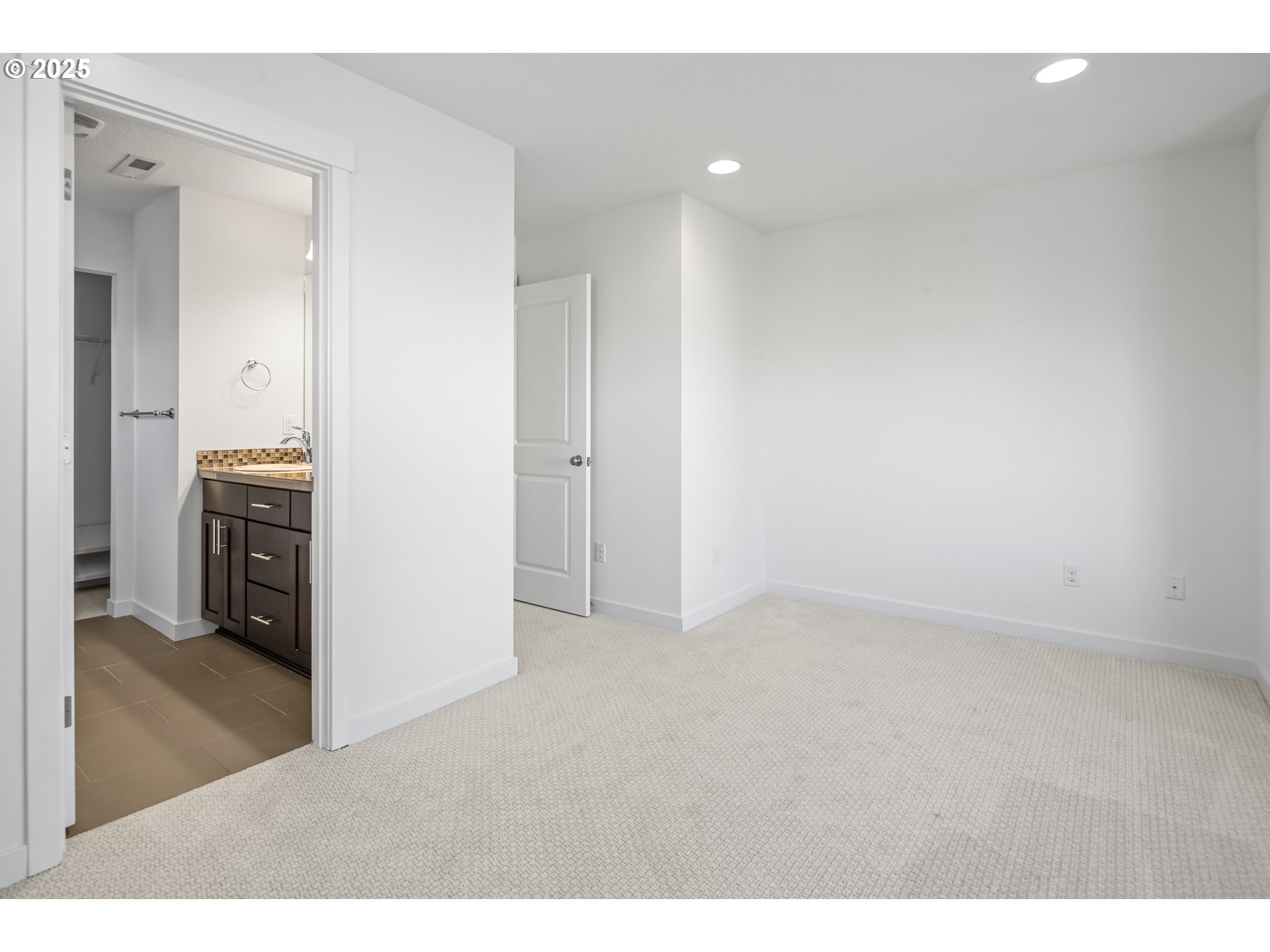 14090 SW BURLWOOD LN