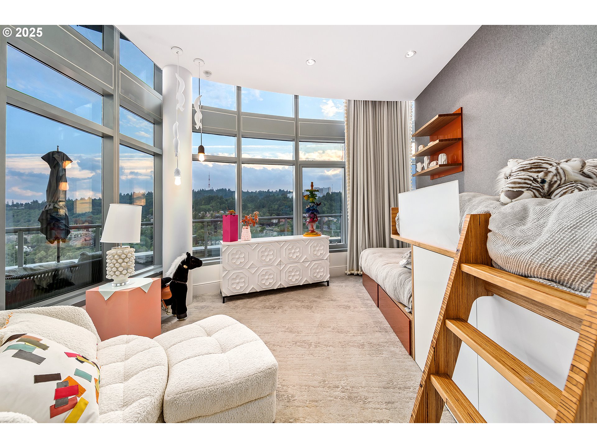 3601 S RIVER PKWY 3101