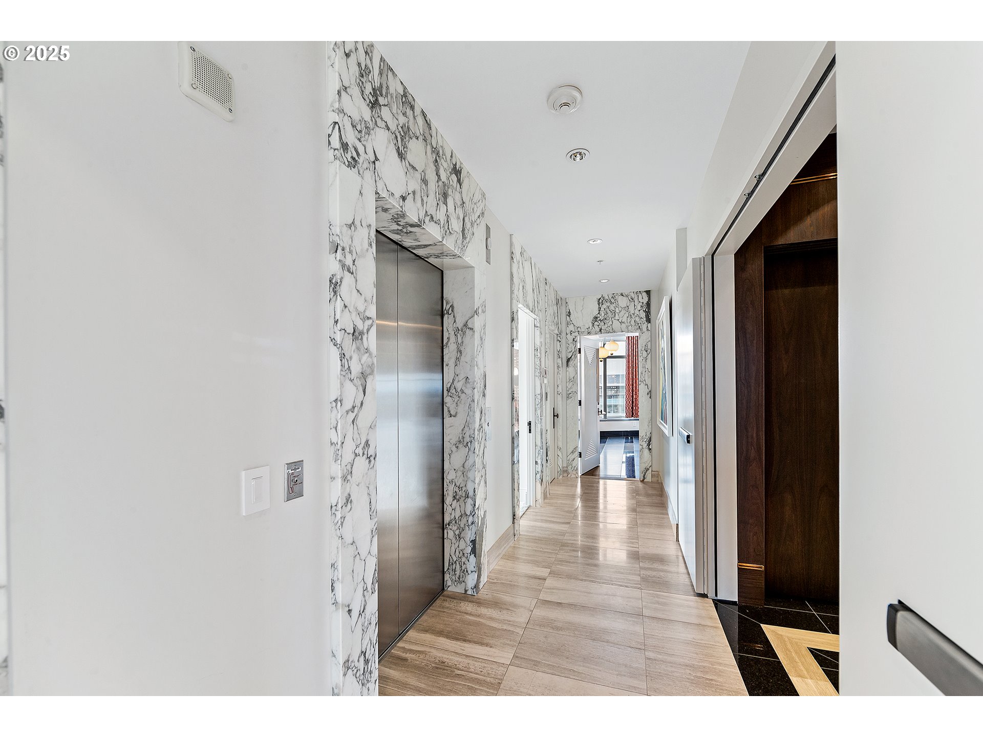 3601 S RIVER PKWY 3101
