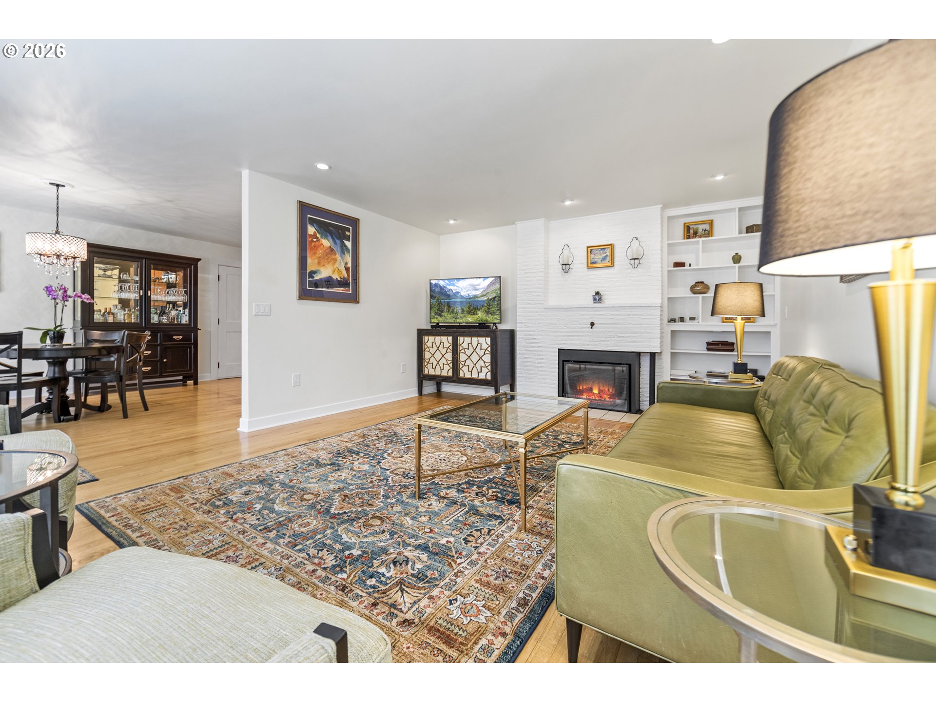 1795 FERNWOOD DR