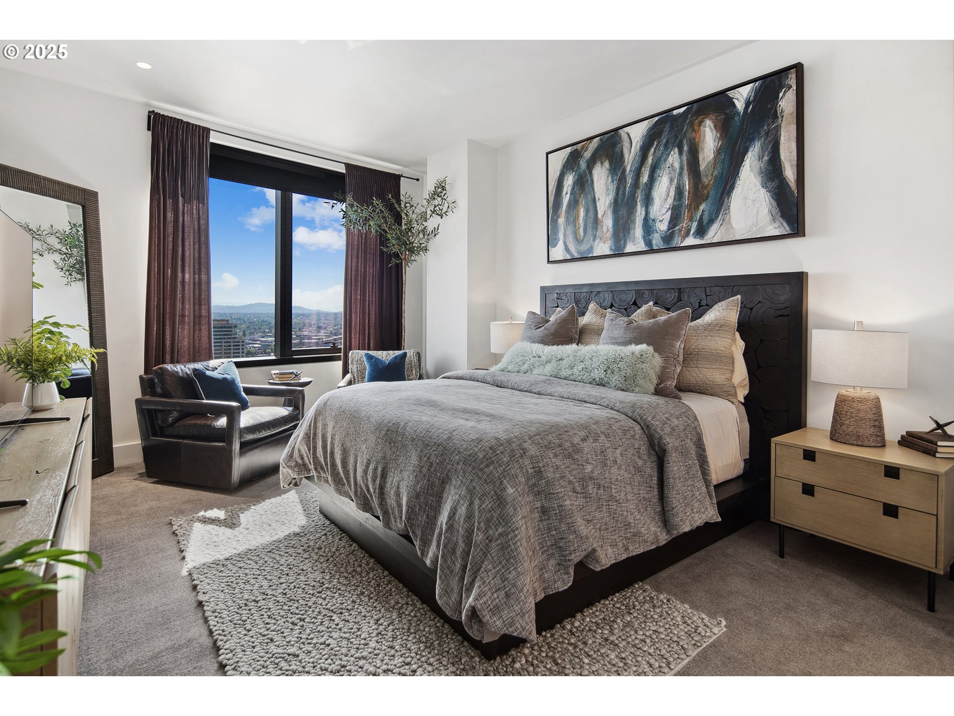 550 SW 10TH AVE 2306