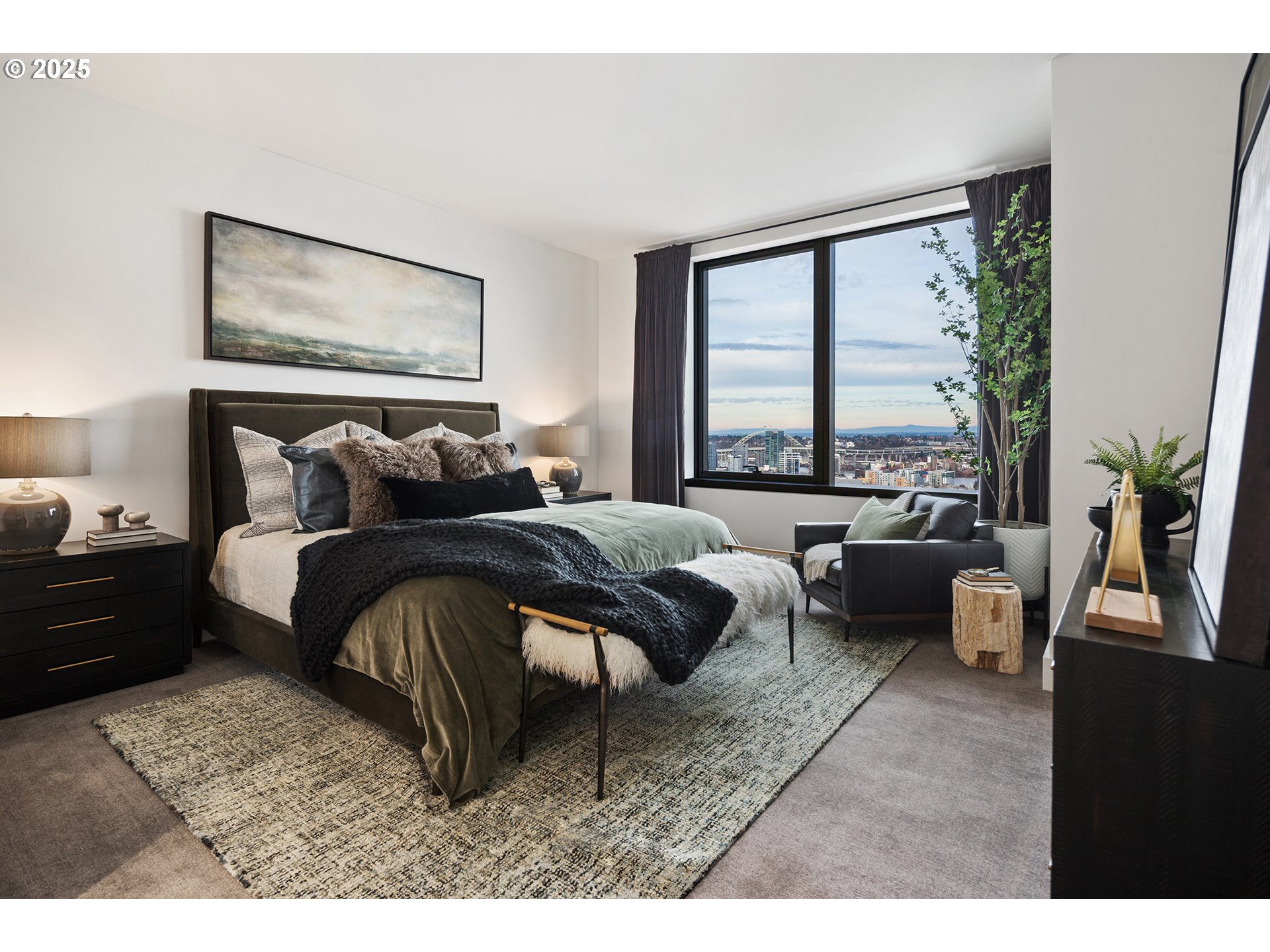 550 SW 10TH AVE 2306