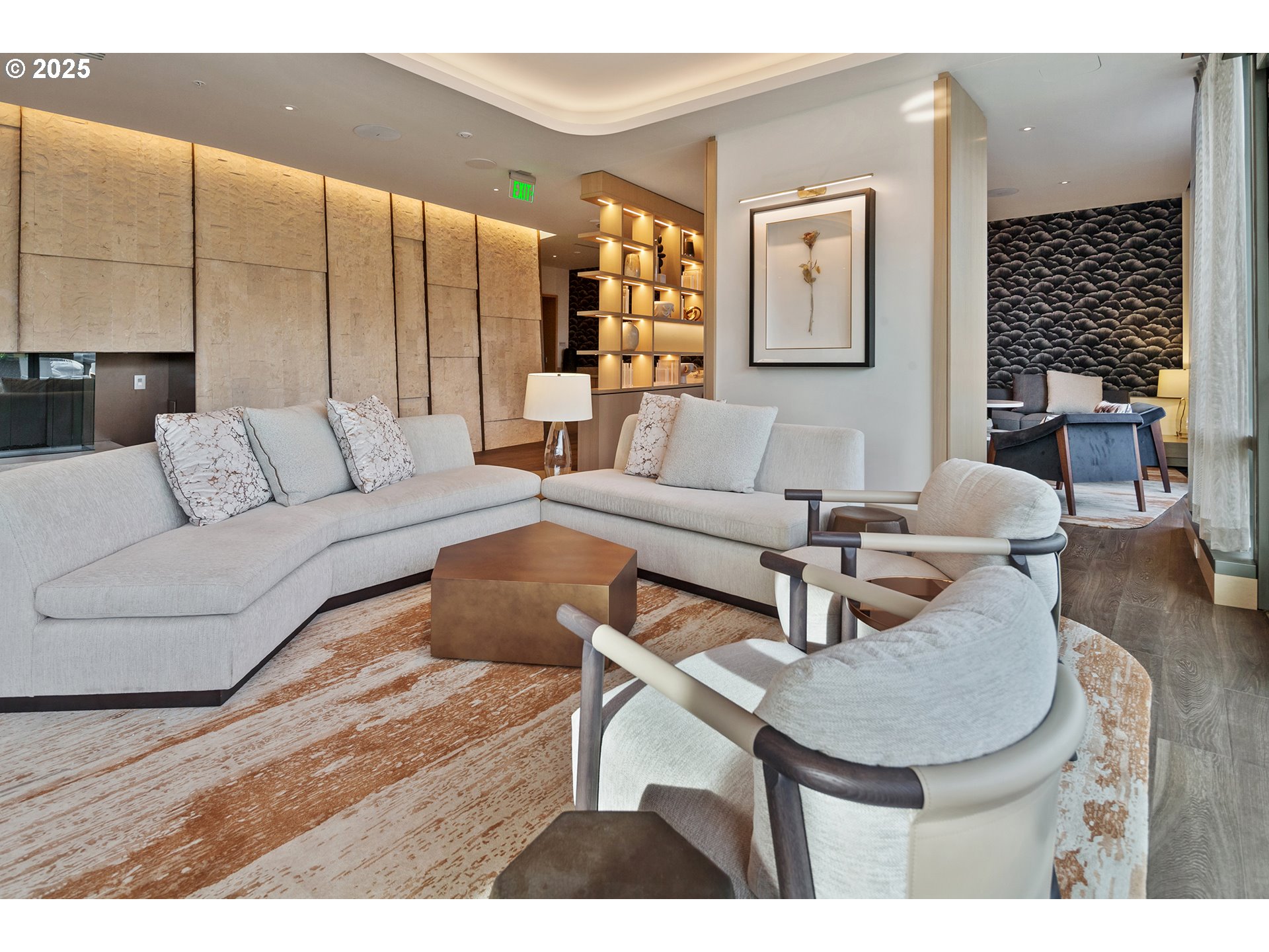 550 SW 10TH AVE 2306