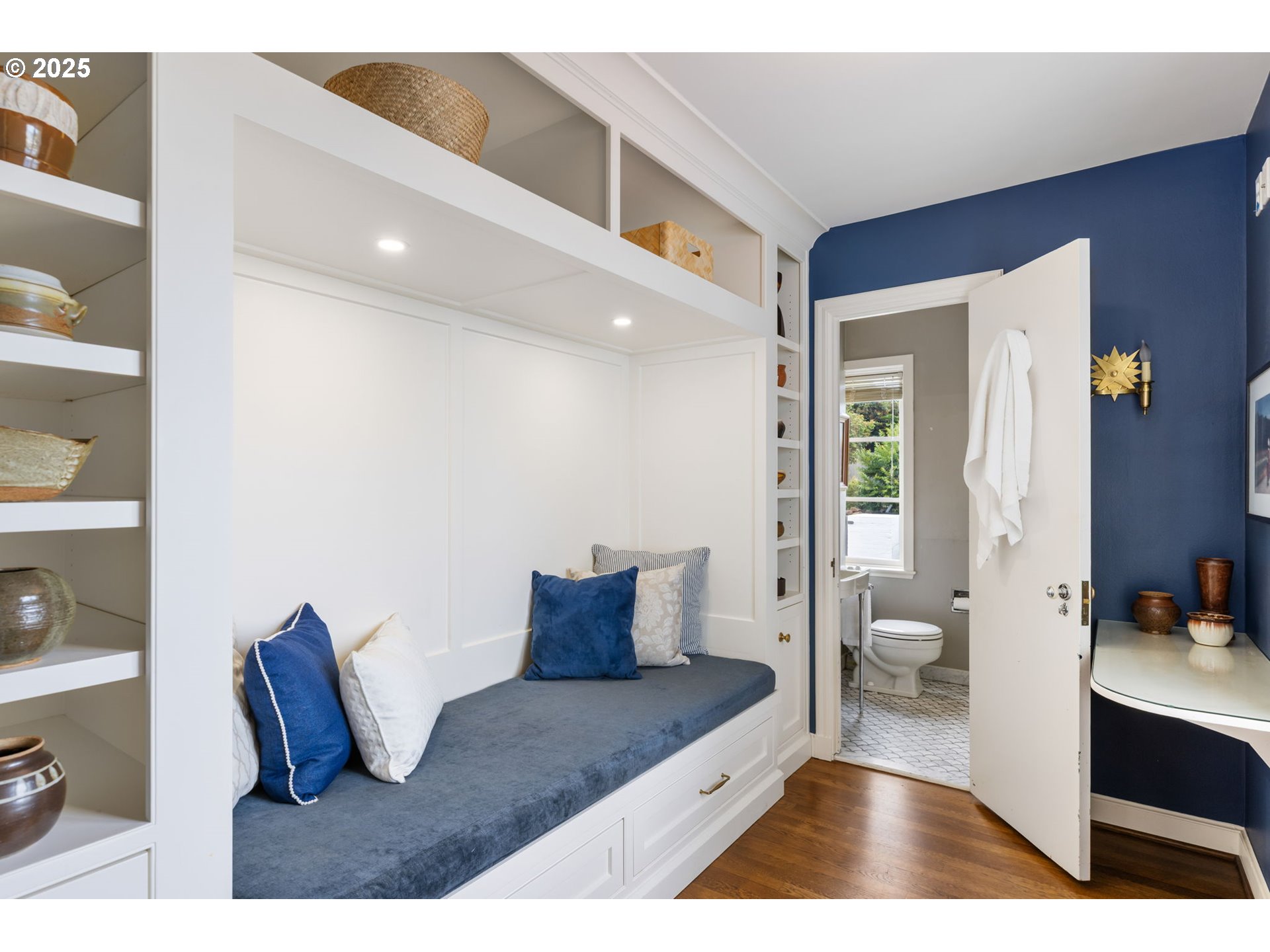 1136 SW DAVENPORT ST