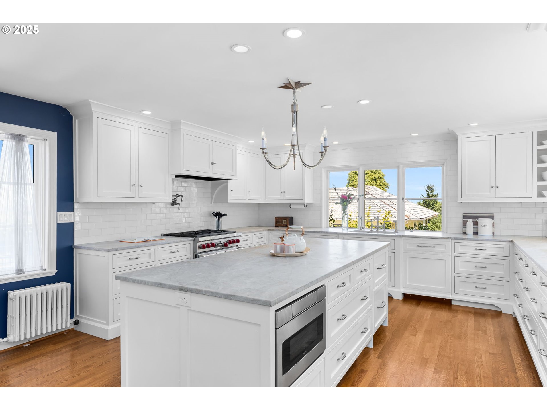 1136 SW DAVENPORT ST