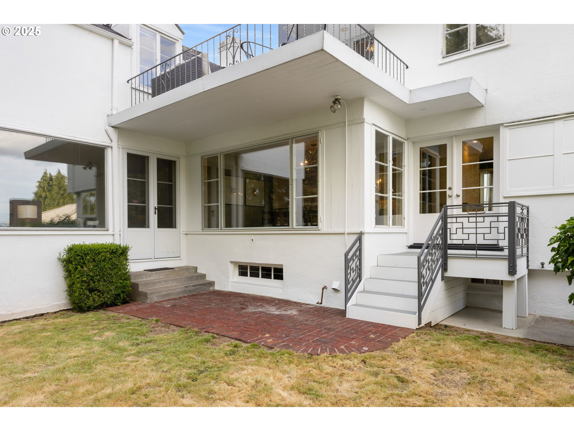 1136 SW DAVENPORT ST