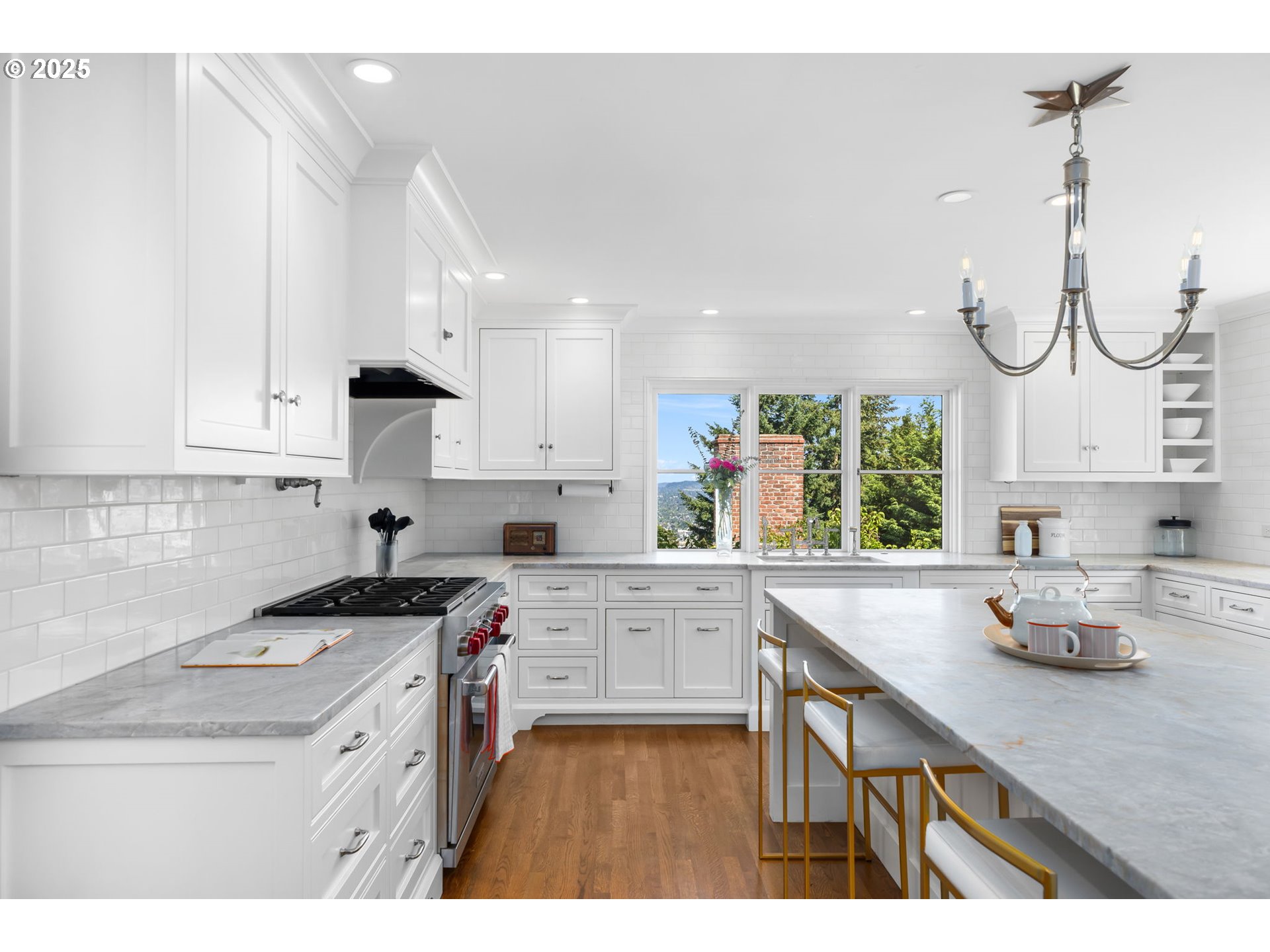 1136 SW DAVENPORT ST